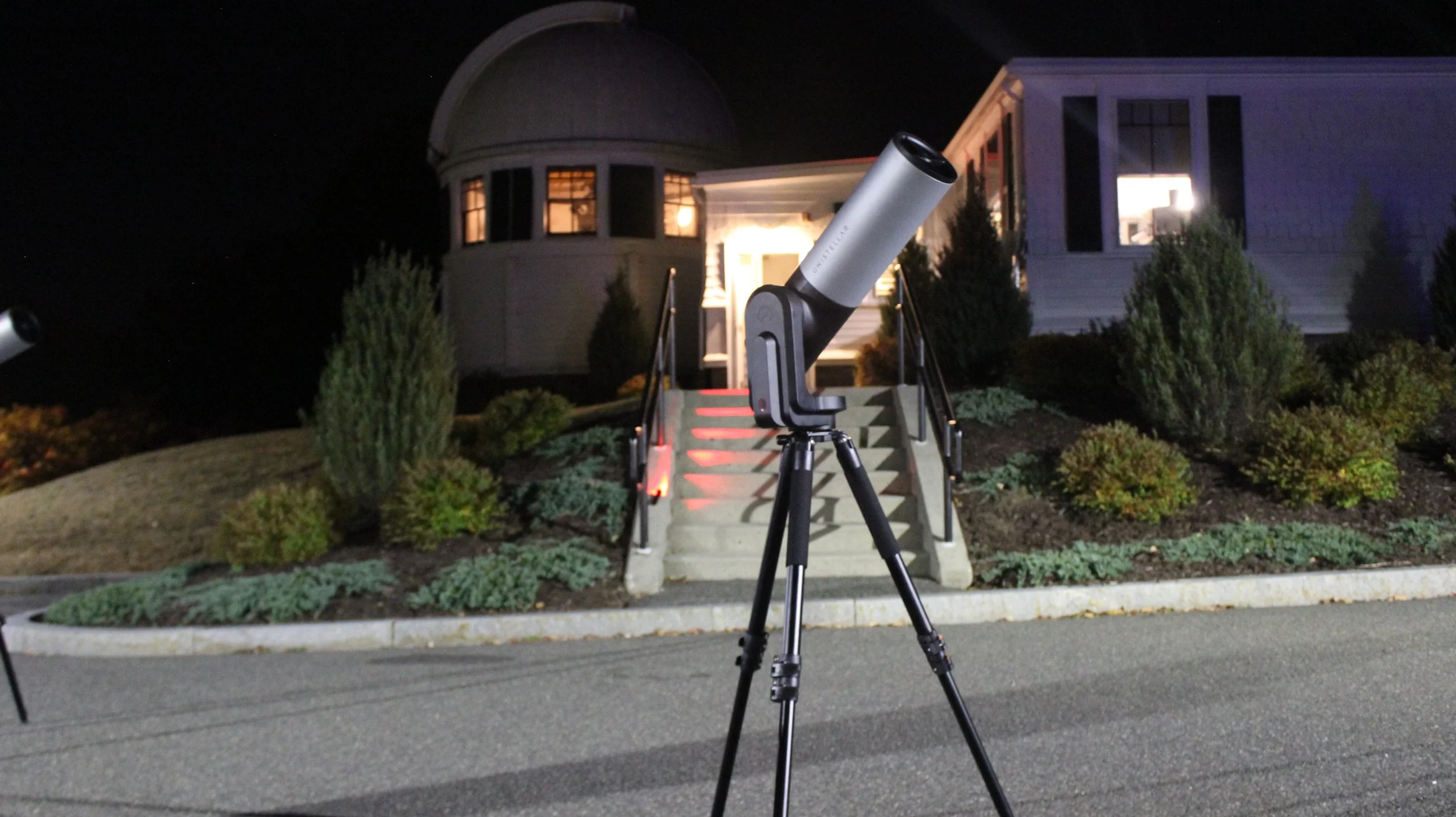Williston Observatory opens house and awaits bright future