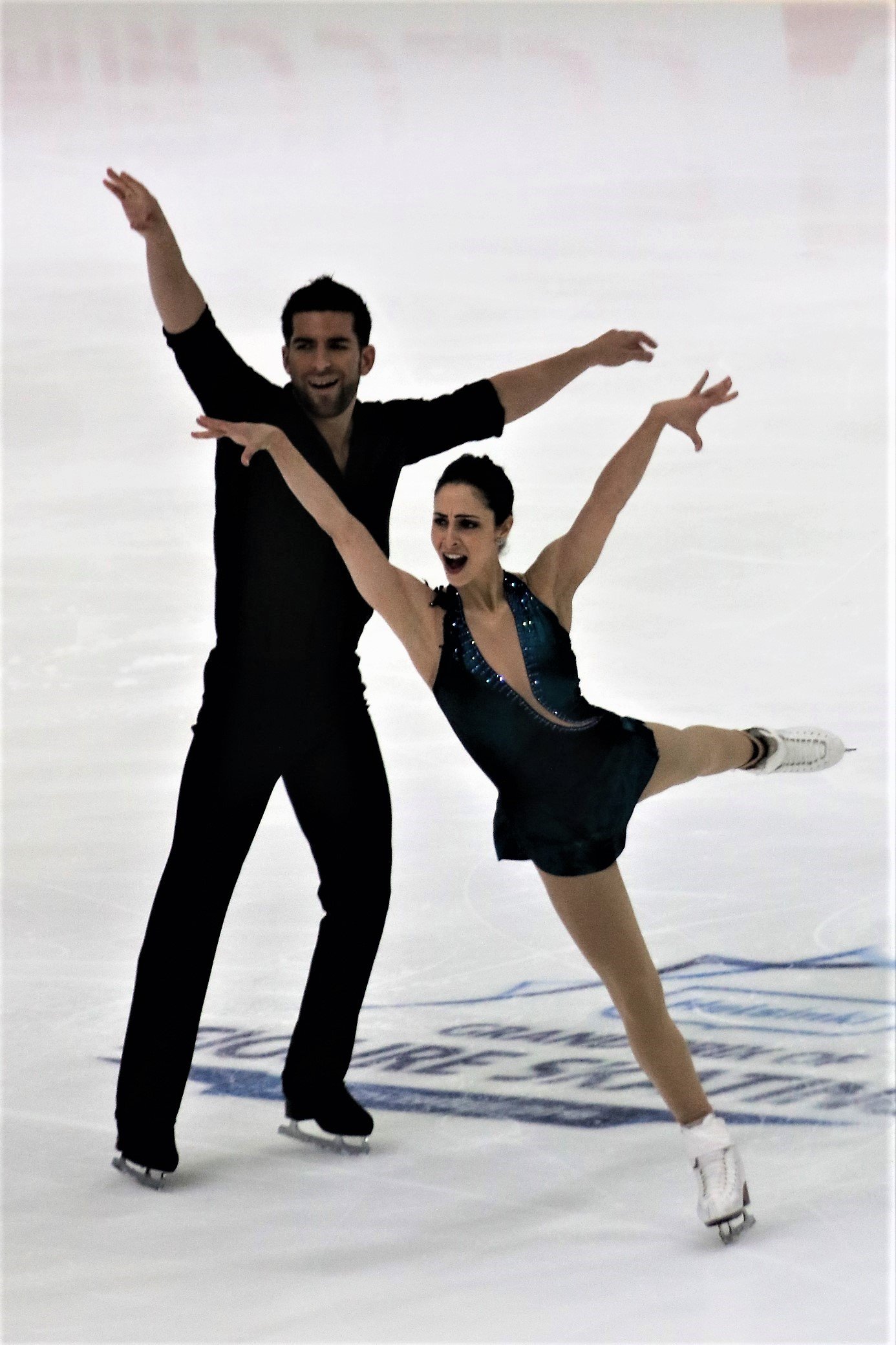 Deanna Stellato Dudek, 40, becomes the oldest female figure skater to