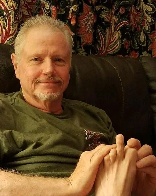 Happy Birthday to my wonderful dad!! ;) Here he is looking quite sly.

He's my favorite ❤️ #happybirthday #family #dadjokes