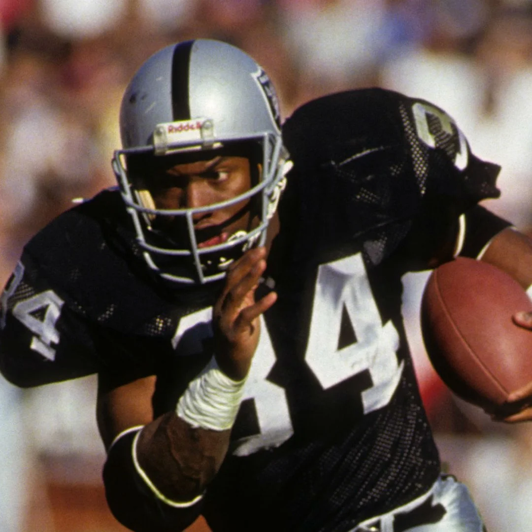 Bo Jackson 1pm - 2:30pm