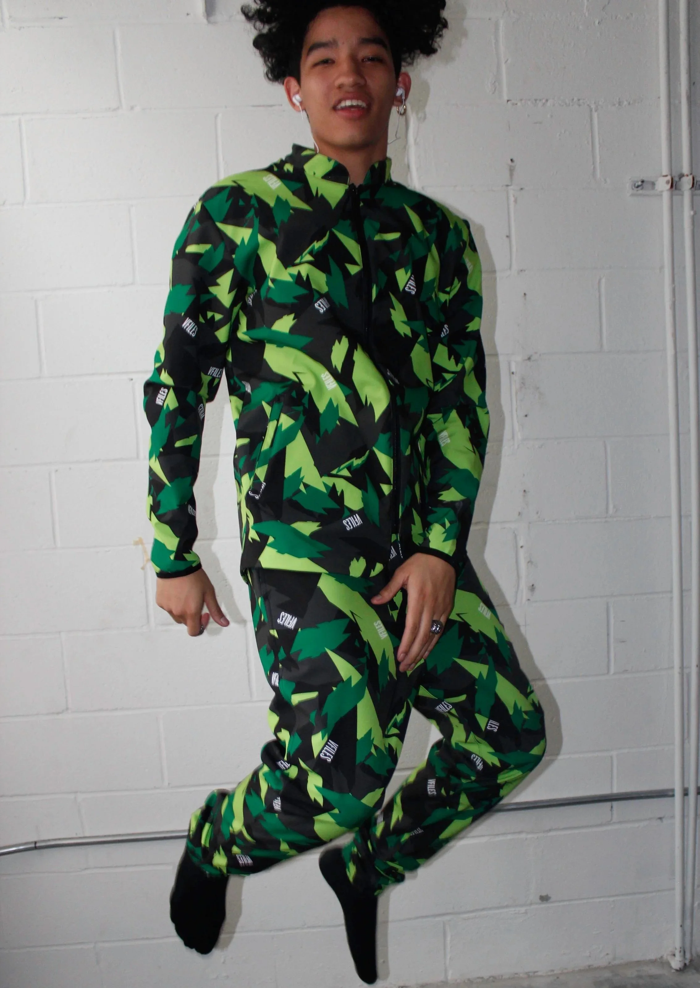 V FILES X MOUNTAIN DEW
