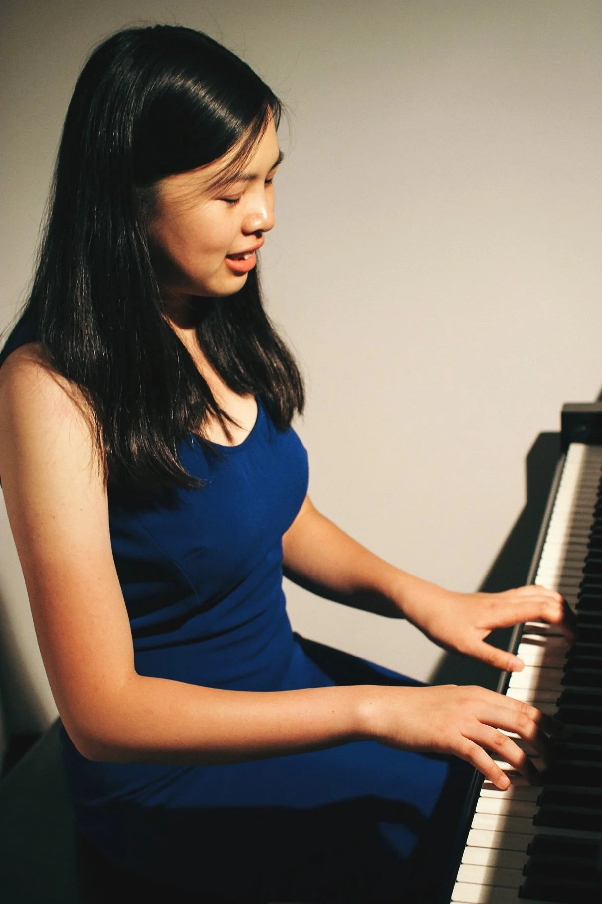 Yang-Qiana-piano.jpg