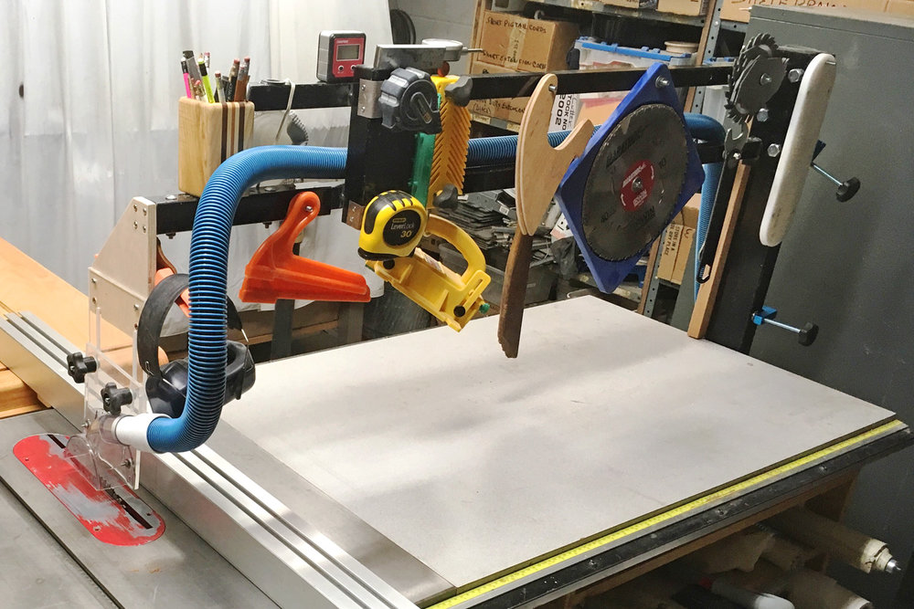 Table saw overarm dust collector