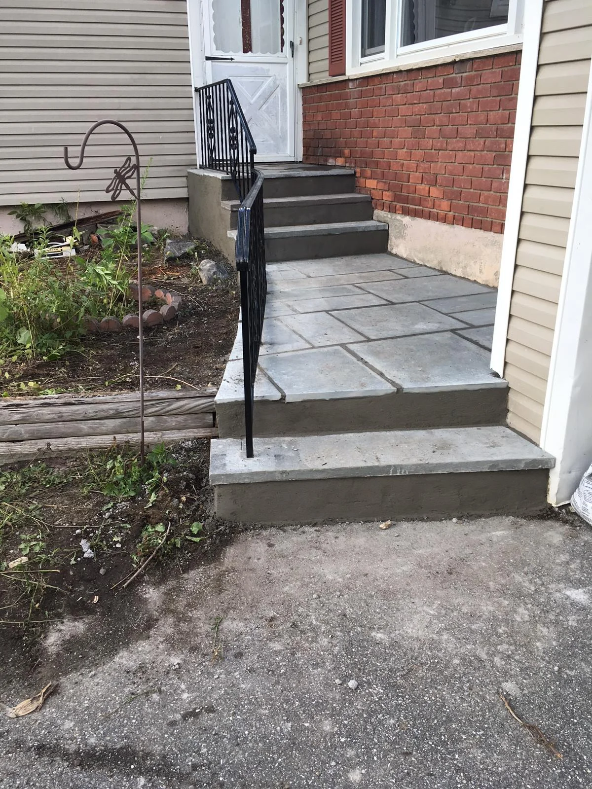 Walkway.jpg