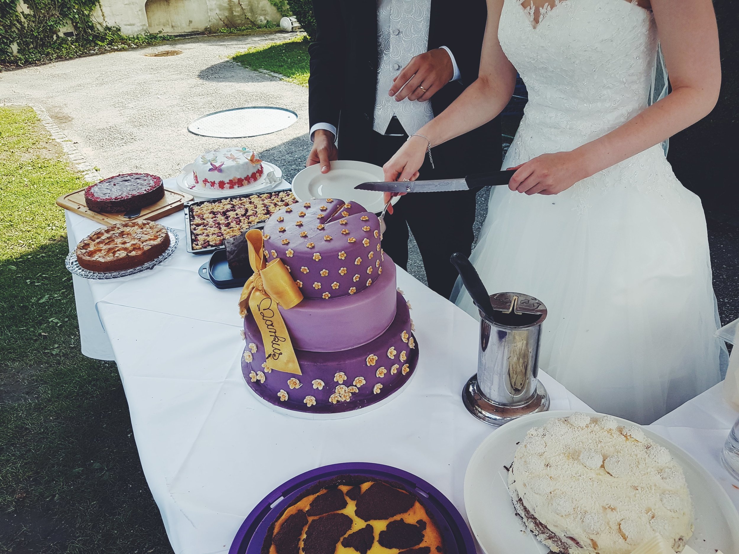 Wedding Cake-min.jpeg