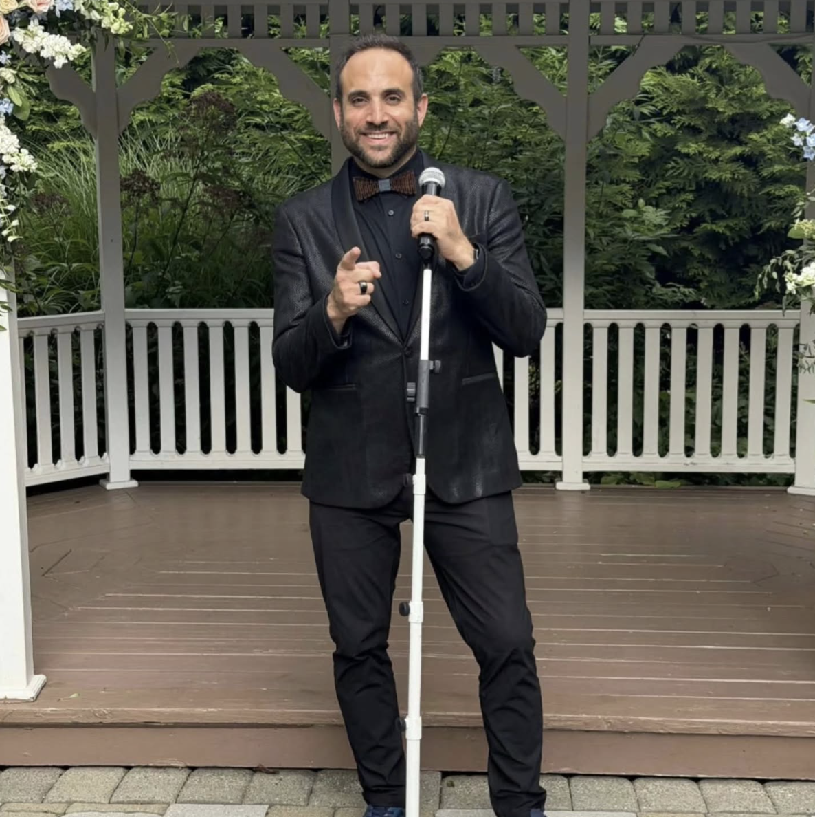 Why Hiring an Officiant Who is Also Your DJ Solves Your Wedding Ceremony Timing