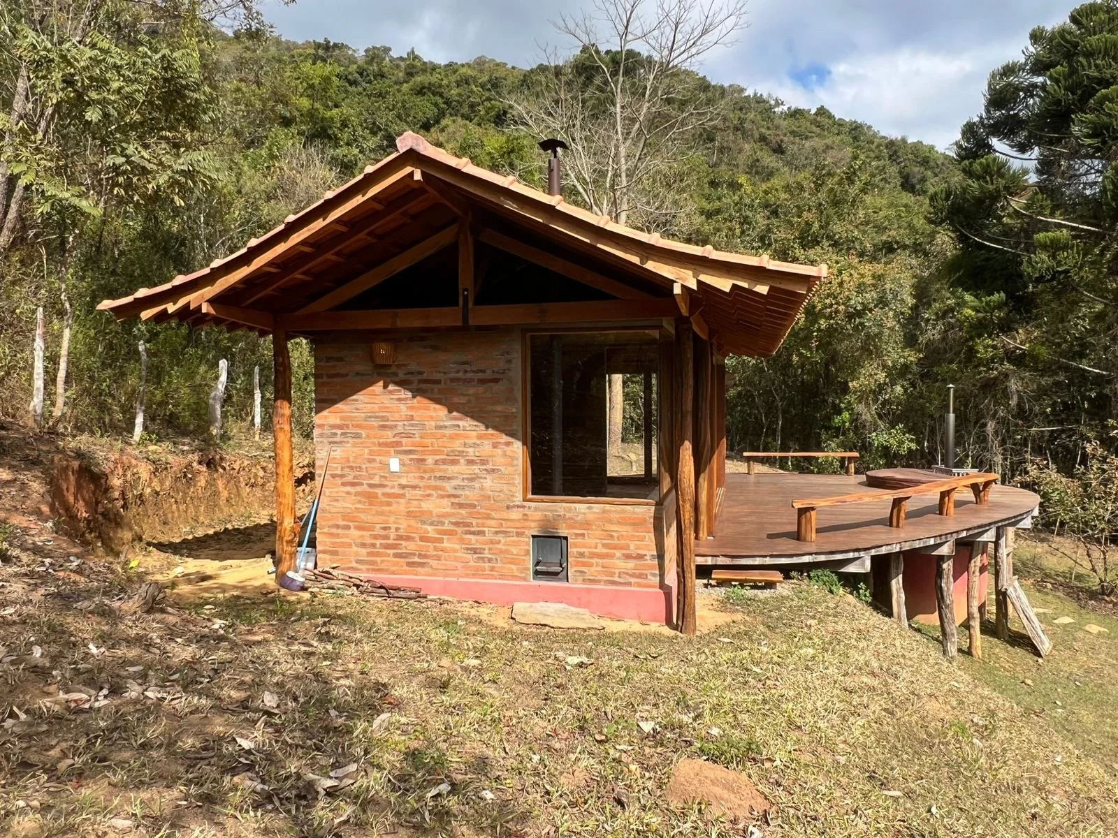 8f25b477-b922-401f-866e-5e63401a76fe (1).jpeg