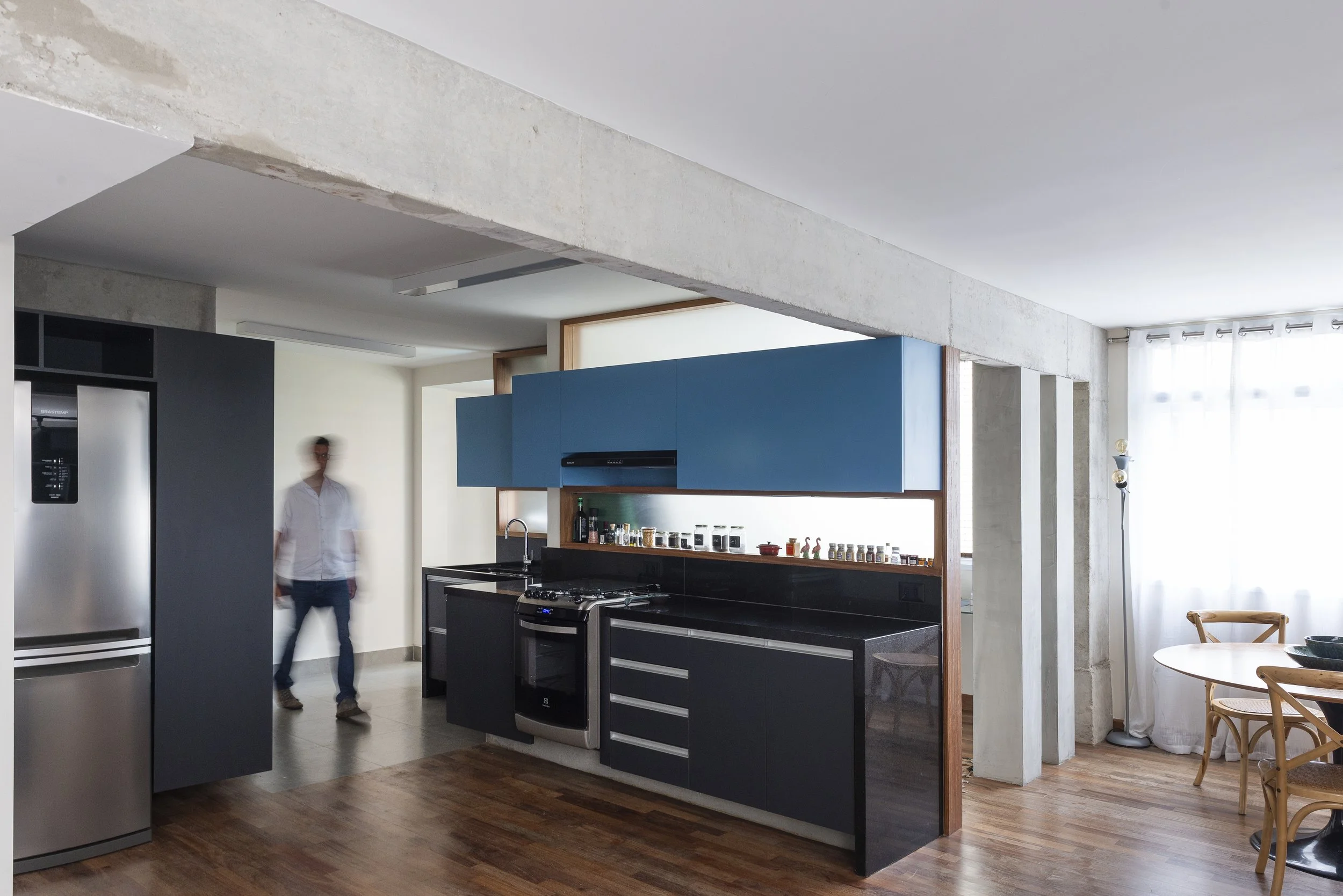 ManuOristanio5655 copy.jpg