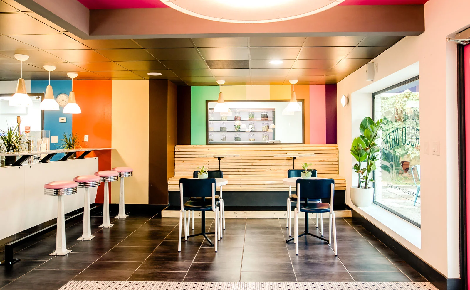 McCray&Co_NadaMoo-Interior-2.jpg