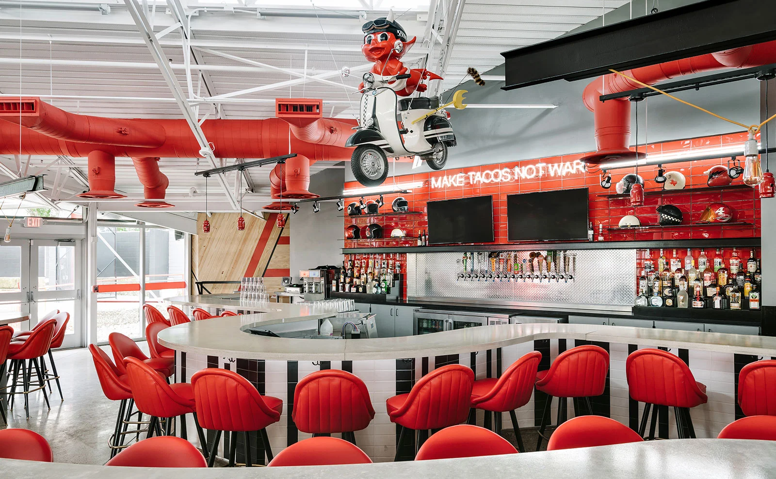 McCray&Co_Torchys-RR_Dining-1.jpg
