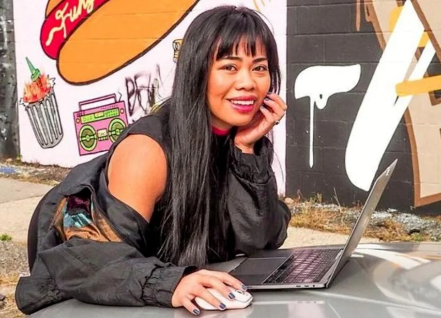 Debbie Arcangeles: Digital Nomad, Photo Journalist, and Founder of The Offbeat Life.