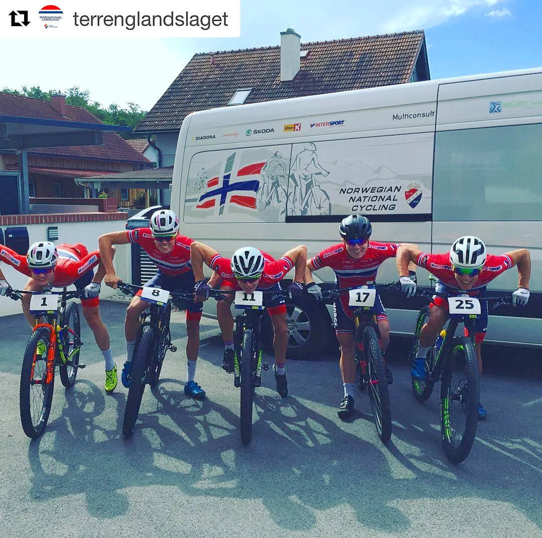 #Repost @terrenglandslaget
・・・
Gutta klare for l&oslash;ypegjennomkj&oslash;ring! Alle har kj&oslash;rt her tidligere i forbindelse med ungdoms EM og har gode erfaringer &aring; ta med seg.

#terrenglandslaget #sykkellandslaget #europeanchampionship 