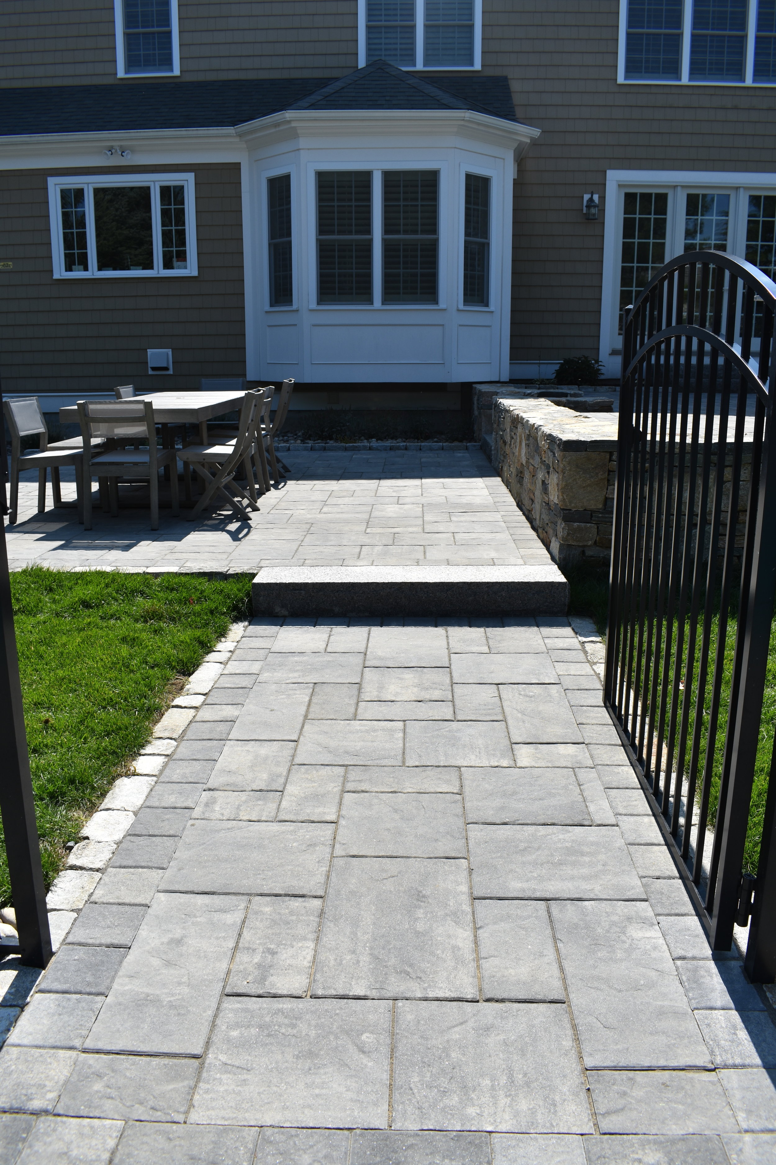 East Main St Westborough — StoneFire Outdoor Living