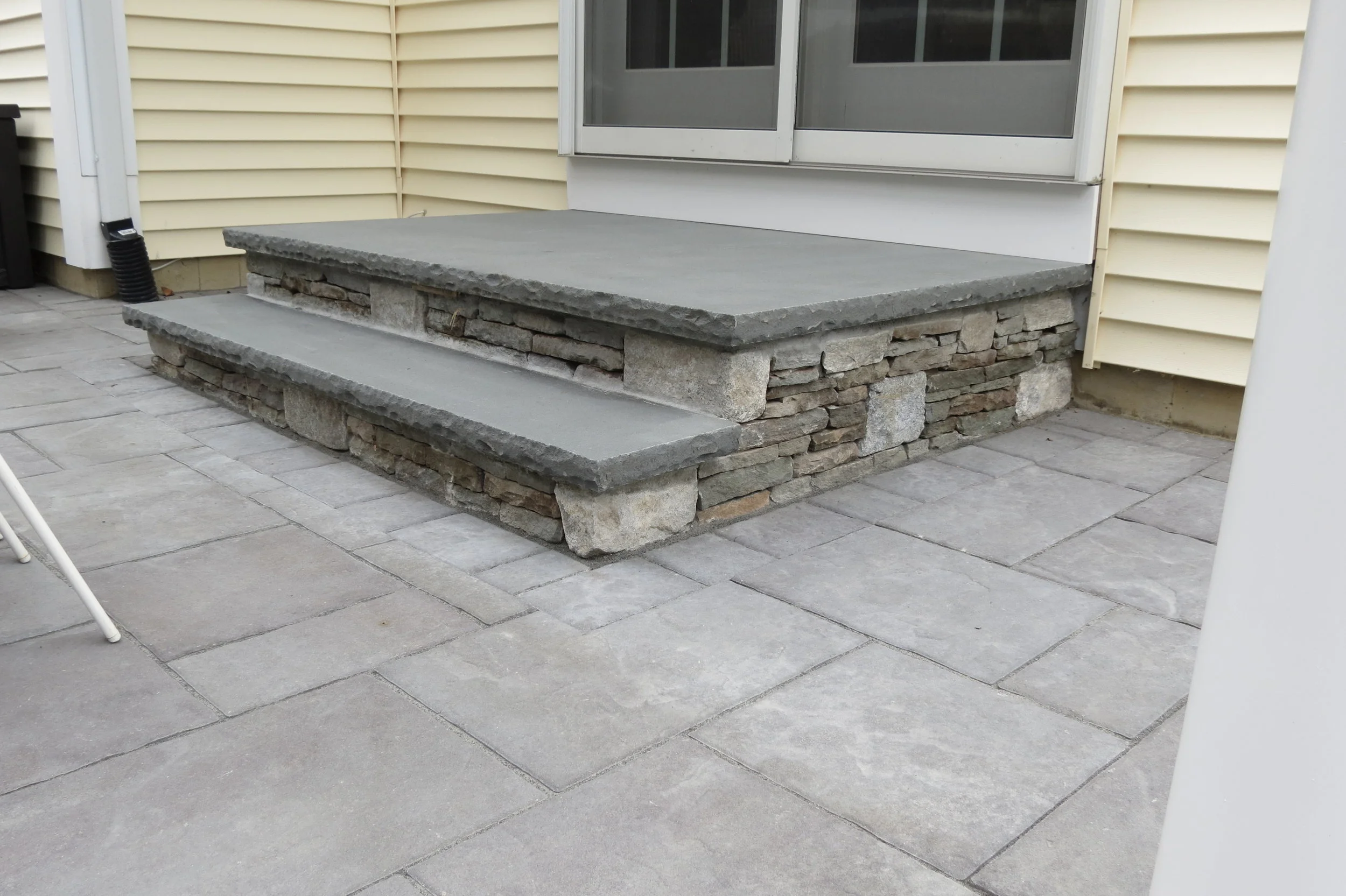 Stephanie Camera 180.JPG