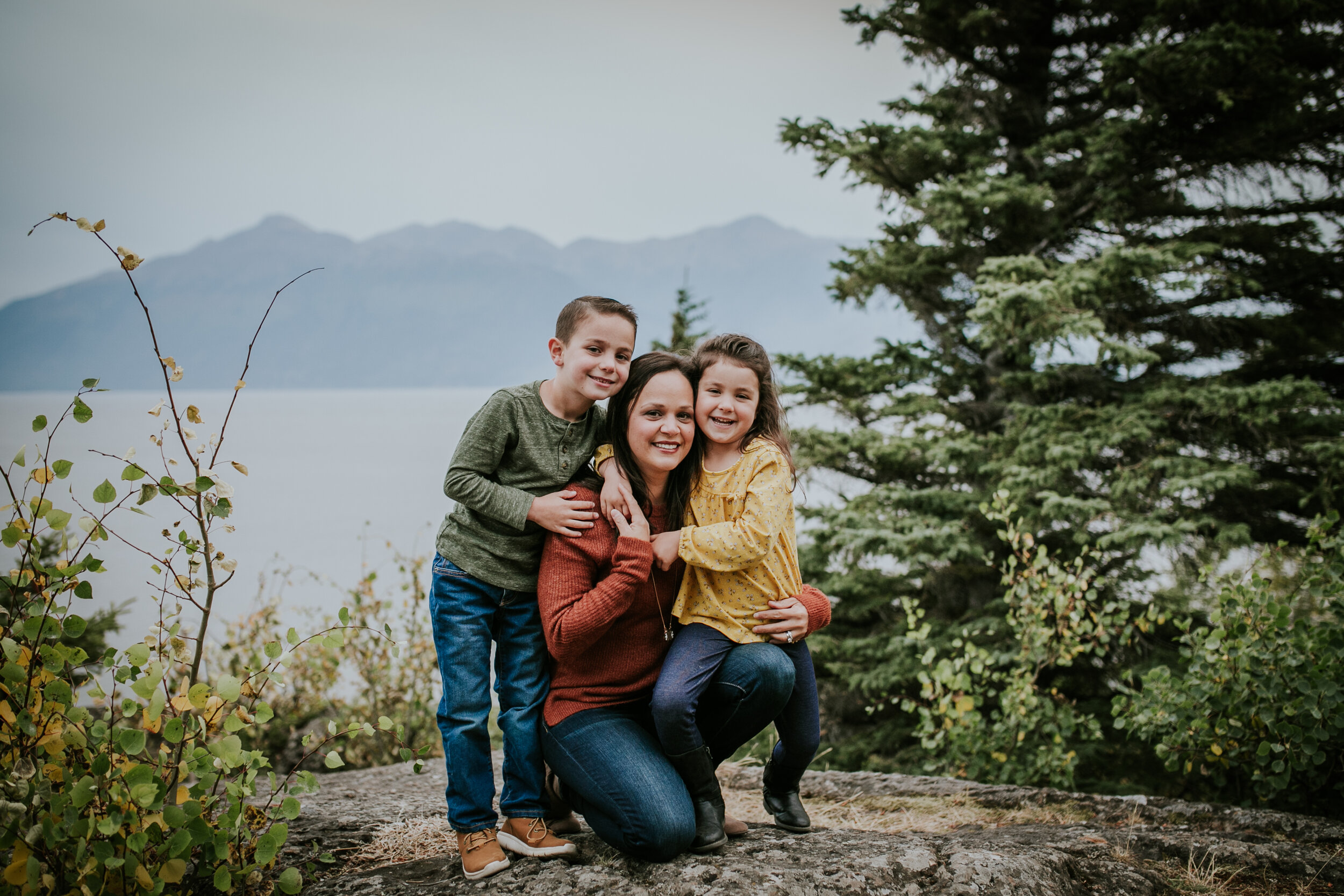Anchorage, Alaska Family Photographer, Tasha Boin Photography {Crystal + her minis}