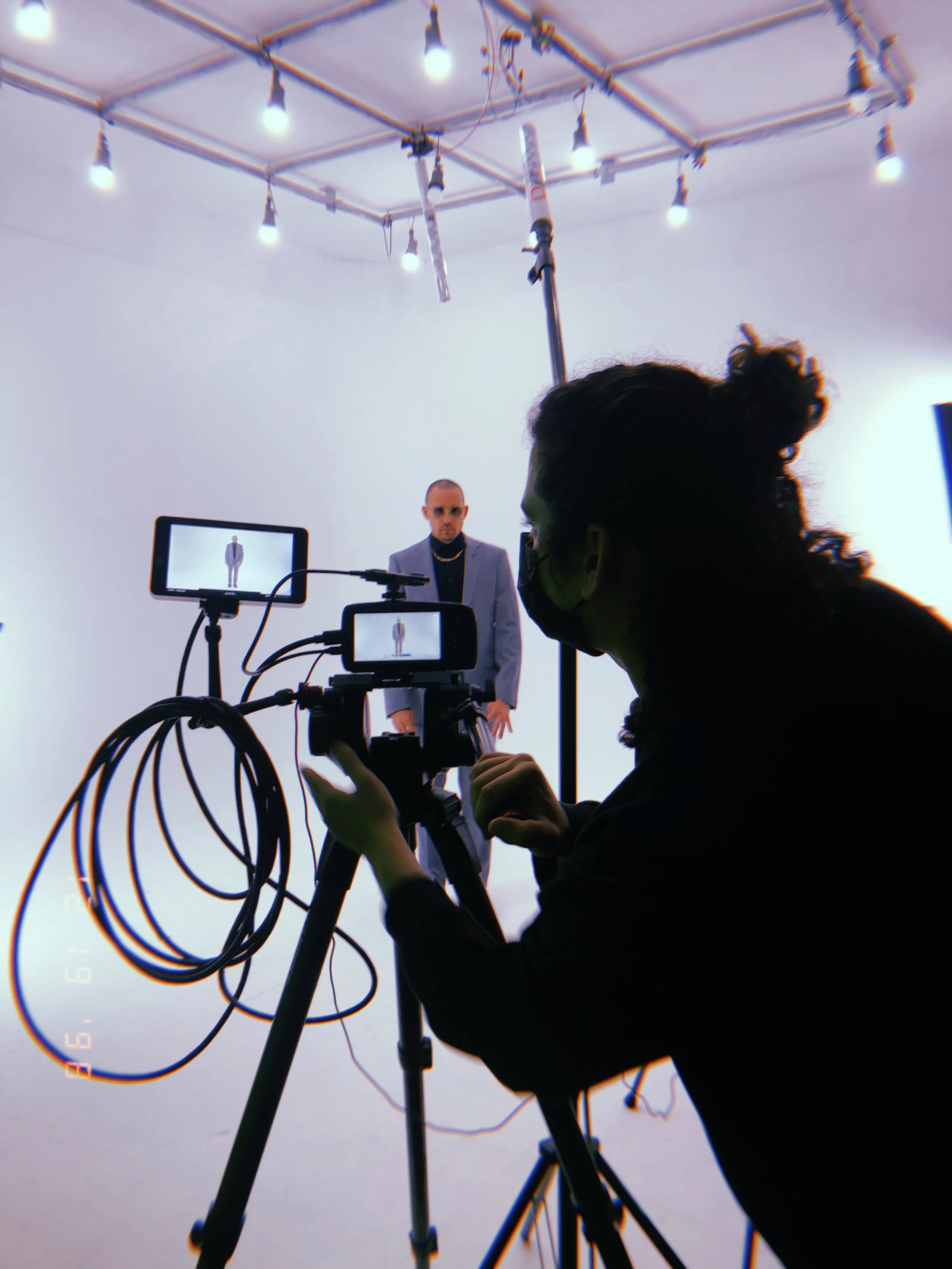 Entertainment and music lawyer Silvino Edward Diaz of Starving Artists recording an education course at Chente Ydrach Gallimbo Studios in Puerto Rico.