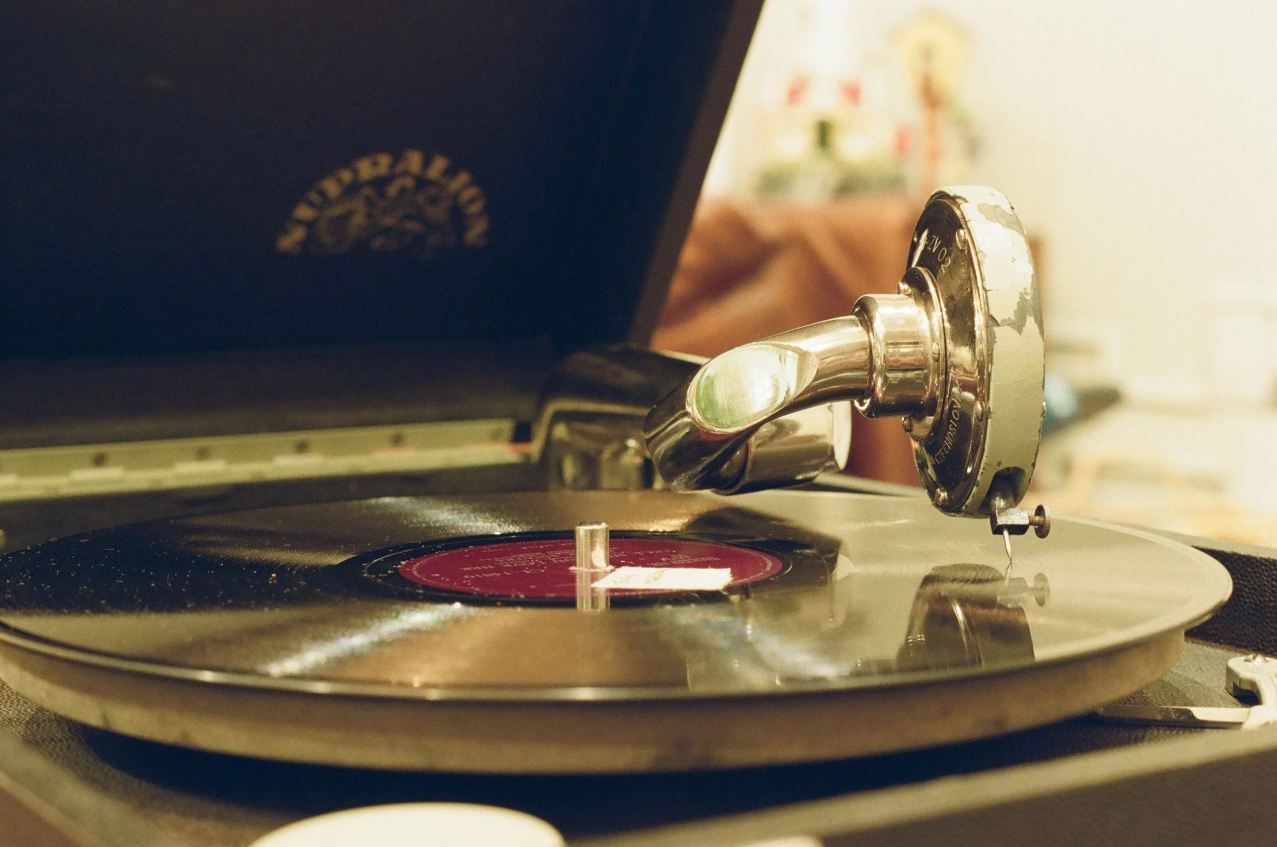 ¿Las Grabaciones Musicales Antiguas Están en el Dominio Público? La Guía Definitiva para Obras Publicadas Antes de 1972