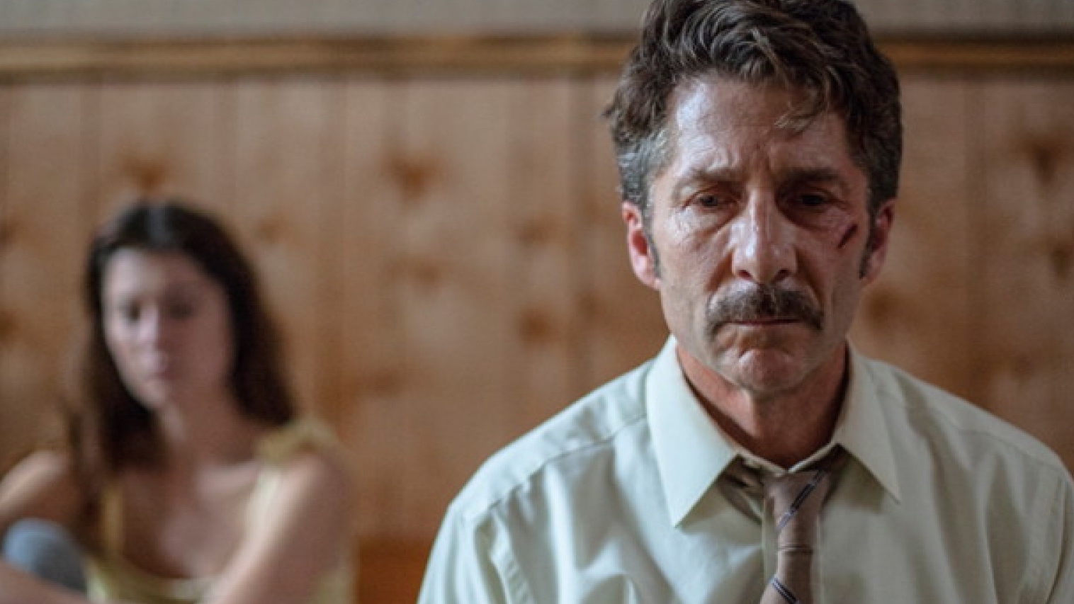 Faults, Riley Stearns, Leland Orser, Mary Elizabeth Winstead
