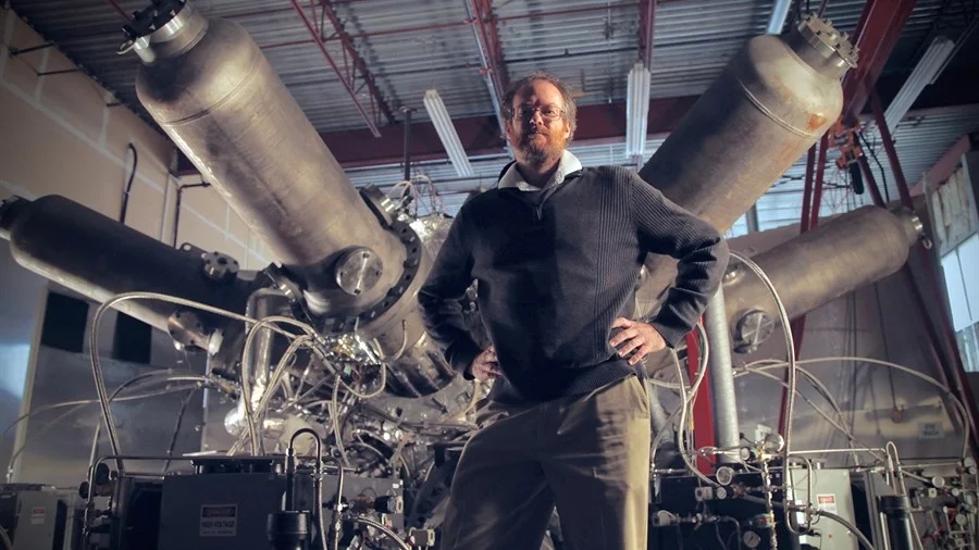 Hot Docs 2017: Let There Be Light