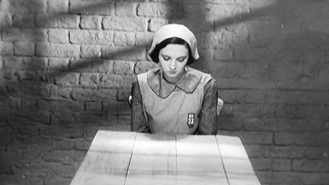 Beginner’s Guide to Alfred Hitchcock: Murder! (1930)