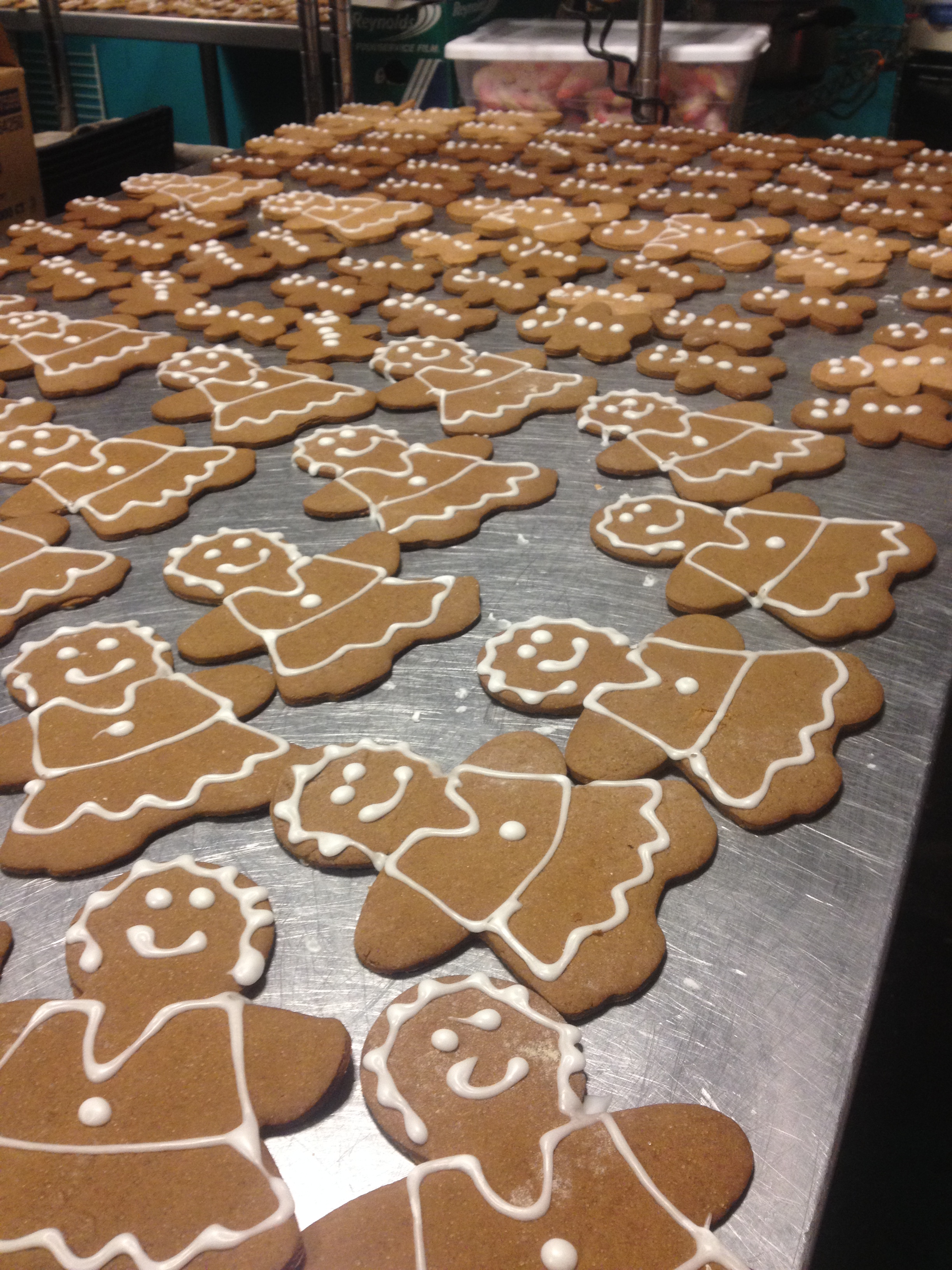 gingerbread men galore.JPG