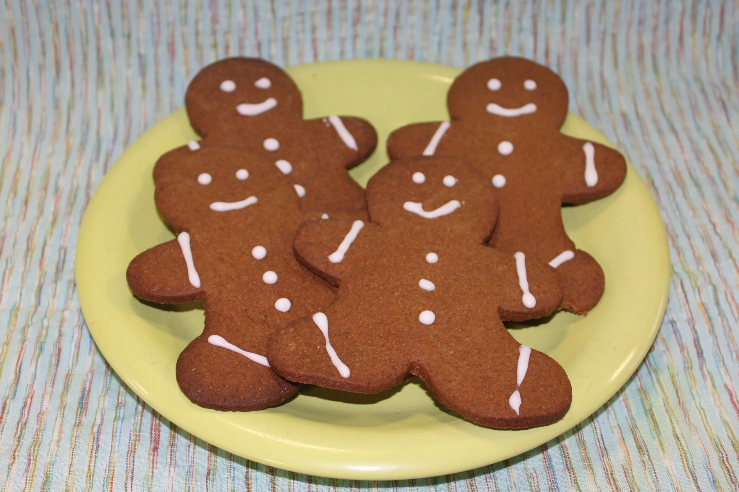 gingerbread men.JPG