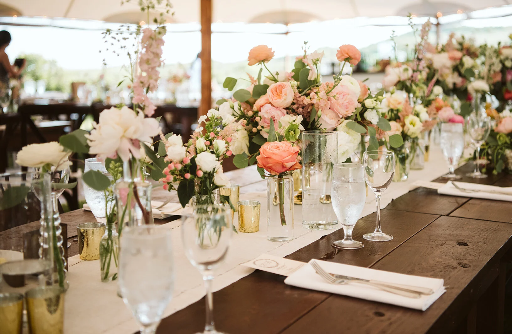aubrey_maria_designs_juniper_wedding_flowers_peach_pink_cream_6.jpg