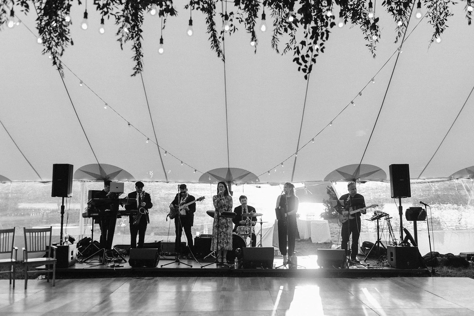 Austin& Spencer-Larisa Stinga Photography- Martha_s Vineyard Wedding211002-582.jpg