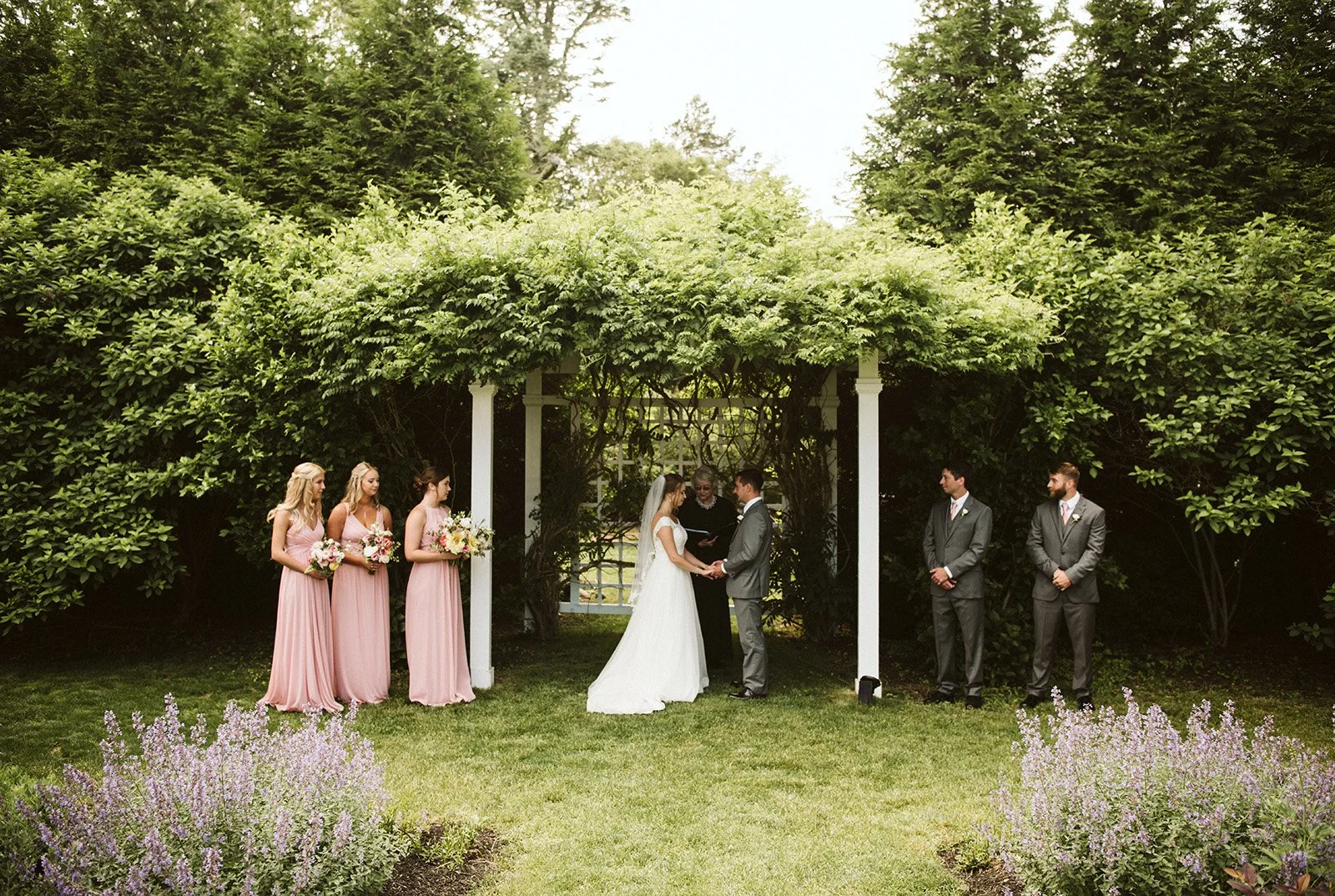 Mackenzie & Brian Nieder June 14th 2021 Lambert_s Cove Inn DSC_0527.jpg
