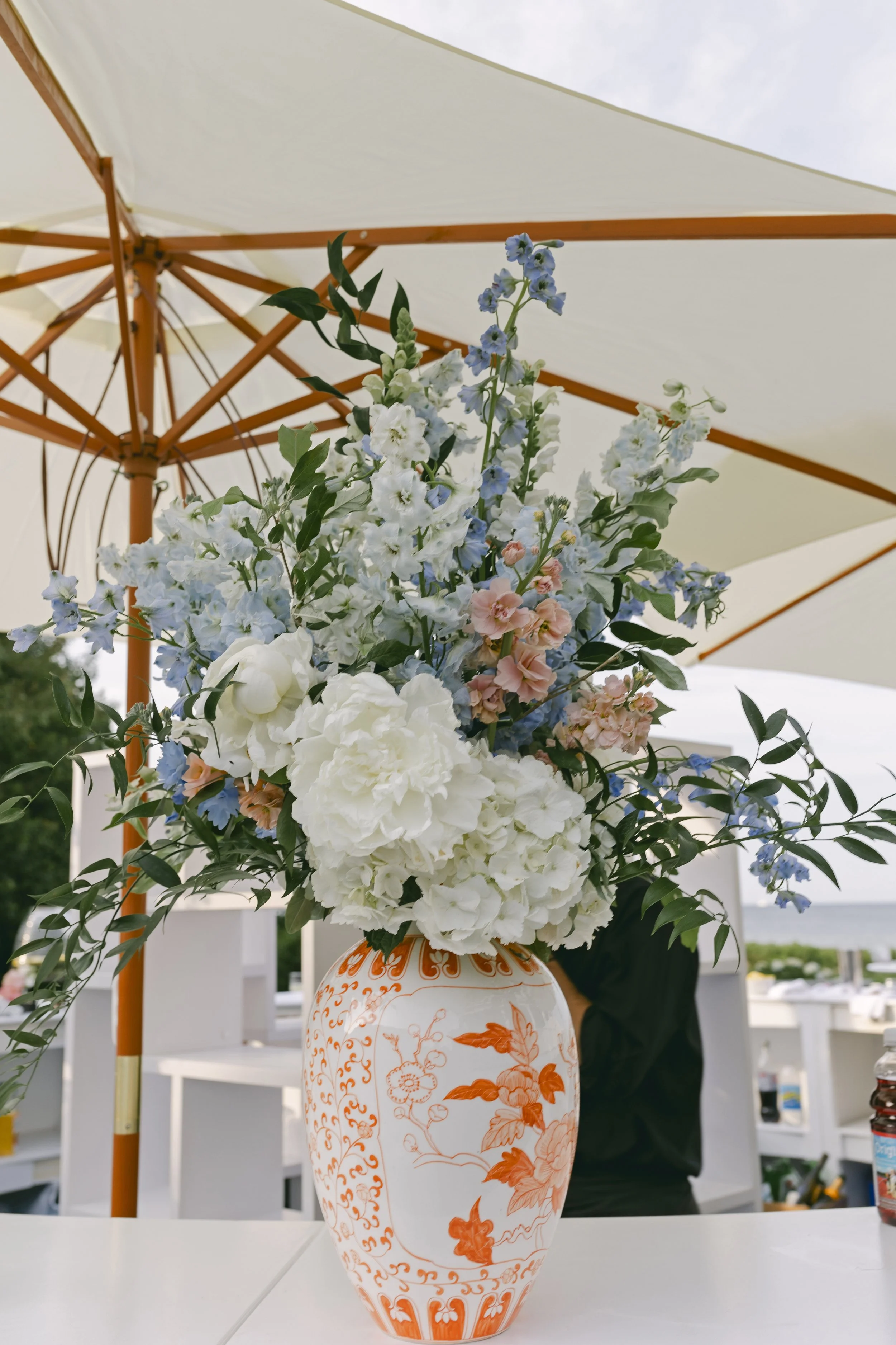 25_Arletta_Weddings_Liz_Matt_Edgartown_1104.edit.jpg