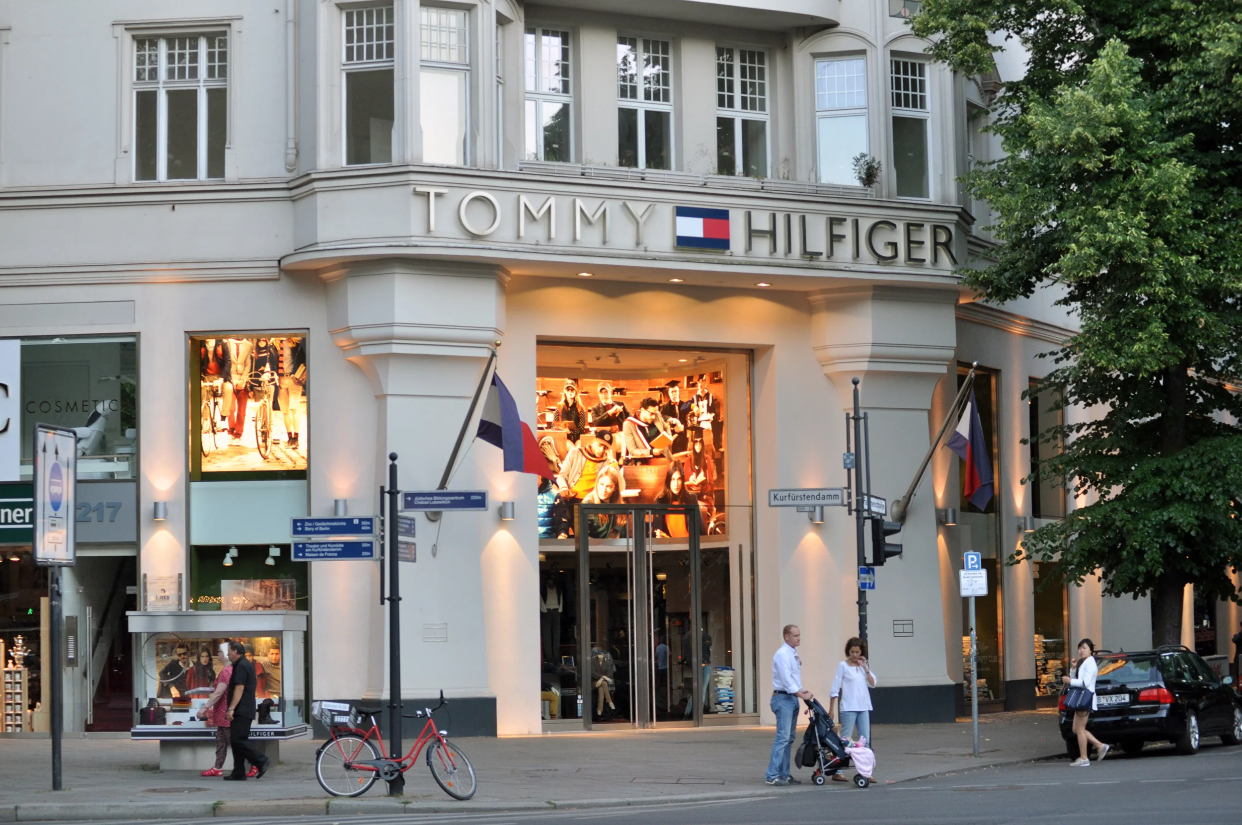 tommy hilfiger for disabled