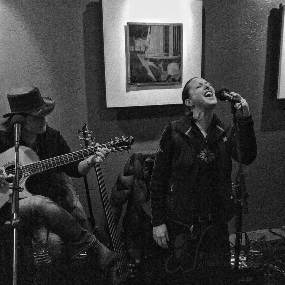 mo belting etta.jpg