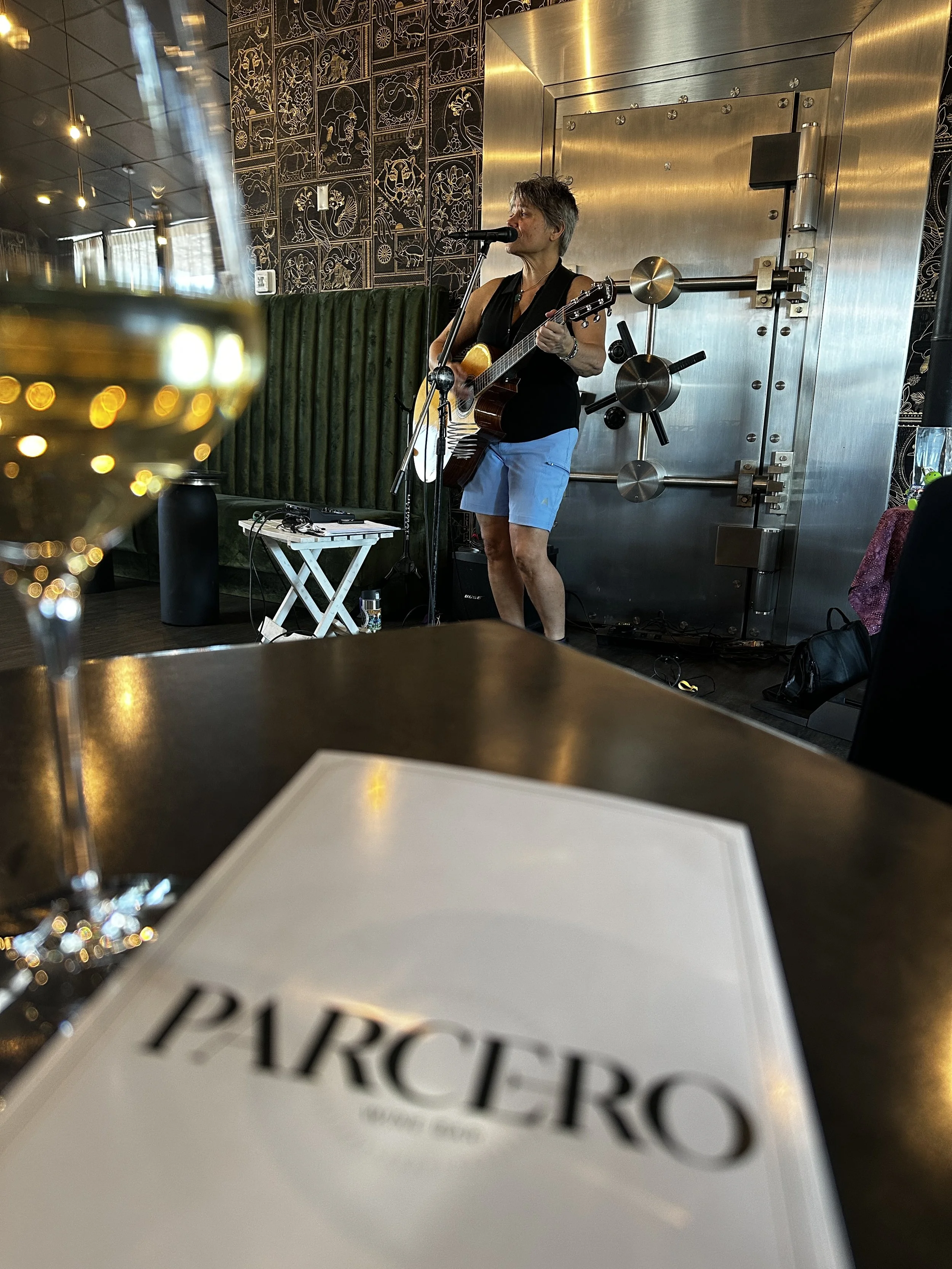 Niccole Blaze Solo @ Parcero Wine Bar 
