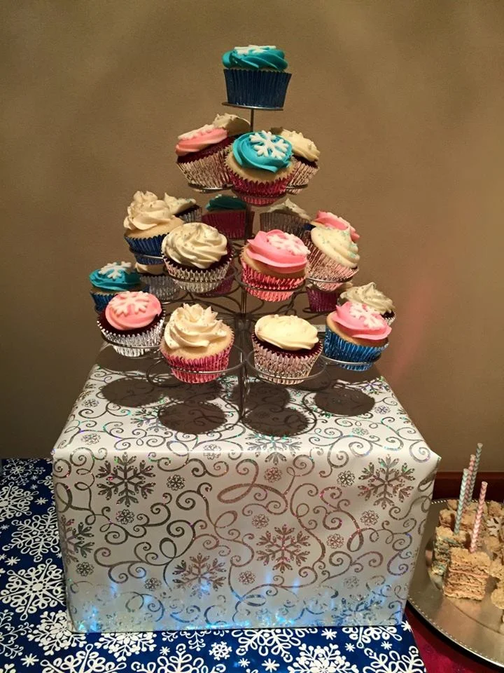 winter cupcakes.jpg