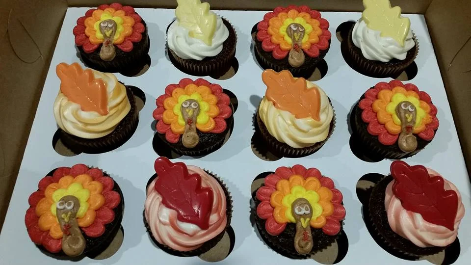 thanksgiving cupcake.jpg