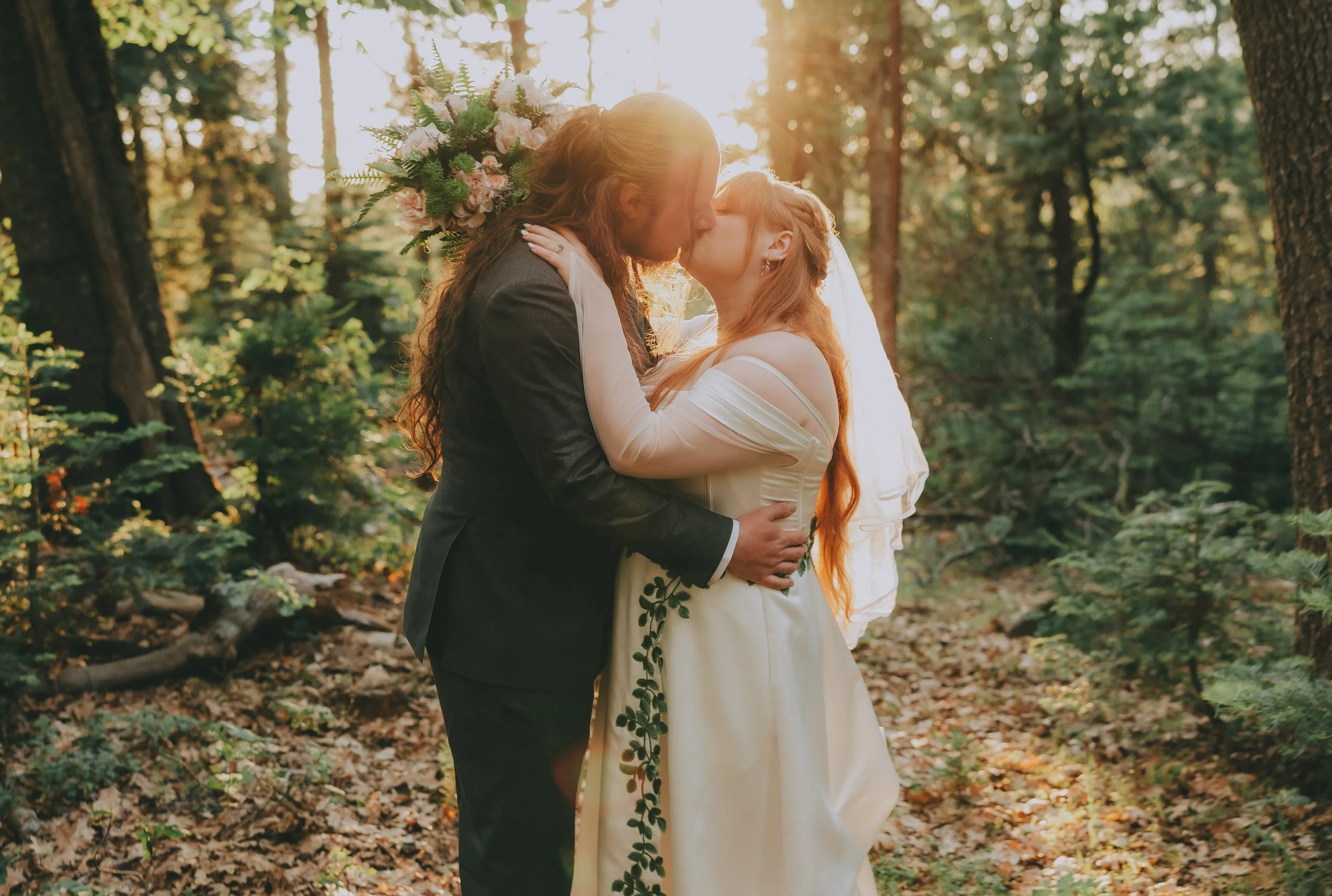 The Lodge at Two Moons Wedding - Jillian &amp; Riley - Oakhurst, CA