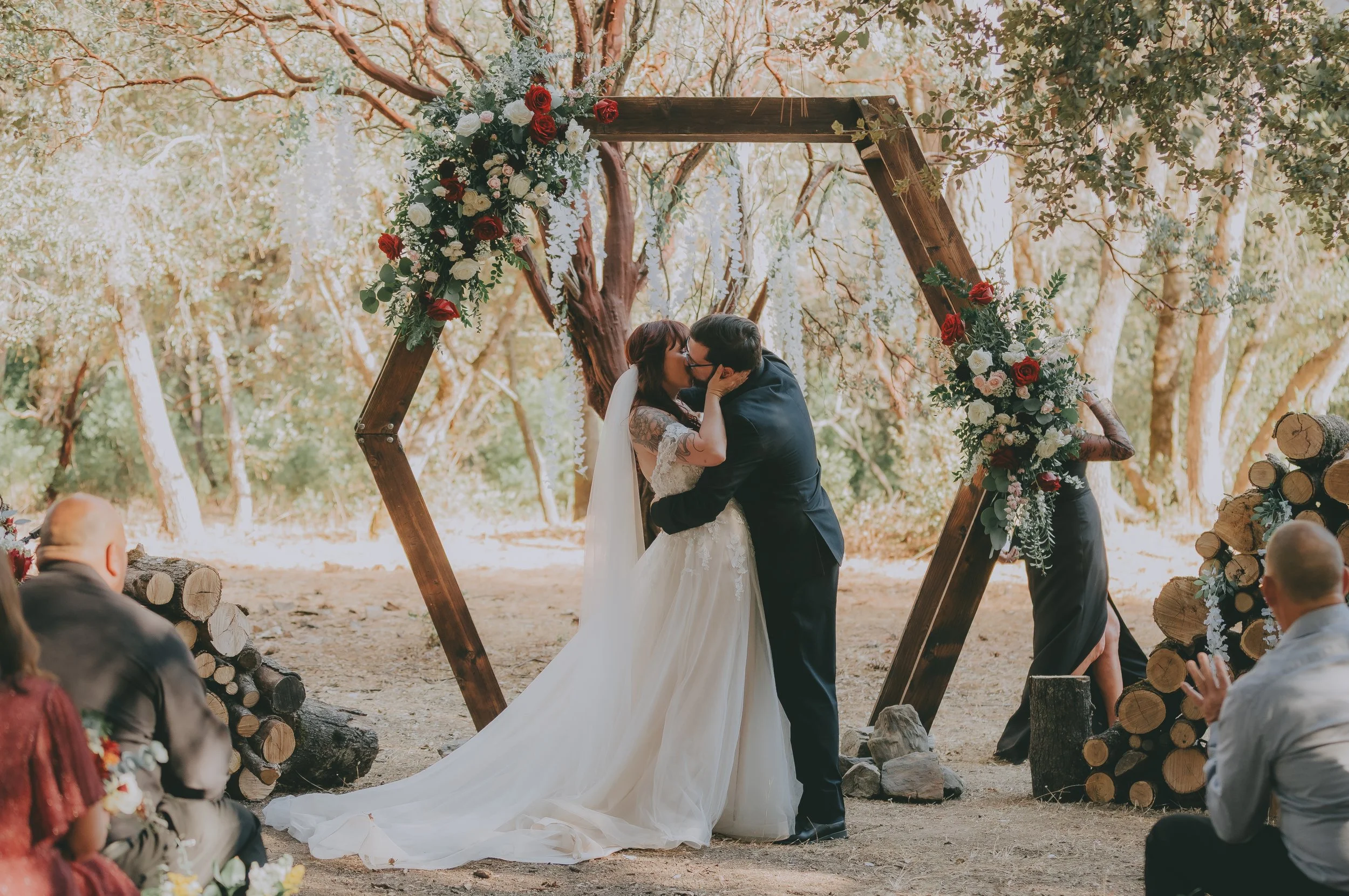      
  

 
  
      const searchread_6ac2aa18ce0ed9c7f05fcf8e = `Katrina & Evan Wedding - Private Residence - Oakhurst, CA
October 3, 2026
Congratulations to the newlyweds Katrina & Evan! This amazing couple celebrated their wedding day surrounded b