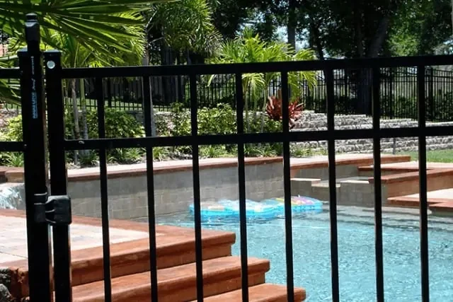 Photo - Pool Fencing.webp