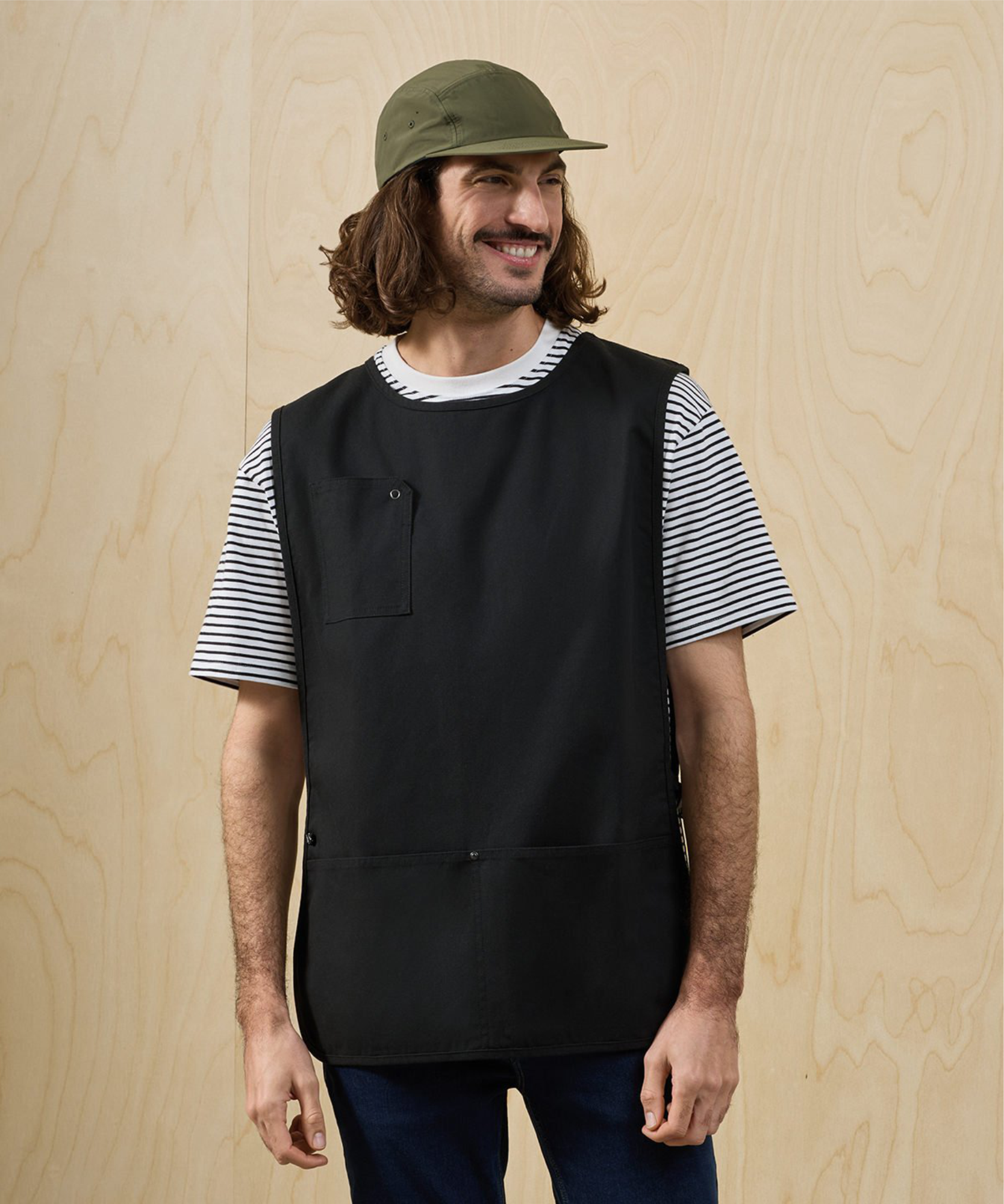 pr024-premier-utility-2.0-vest-apron-model-1.png