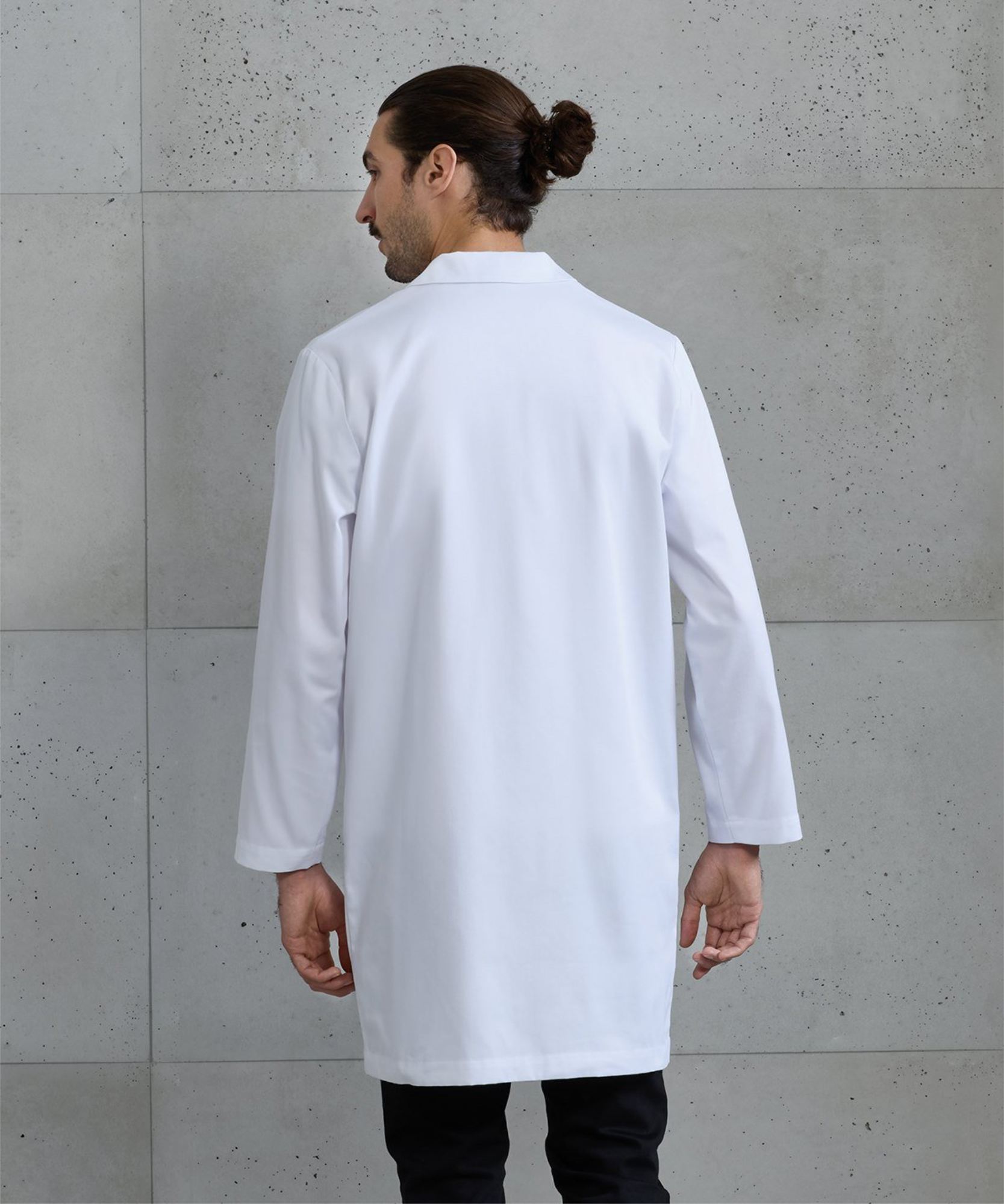 premier-pr603-essential-3-pocket-work-coat-model-2.png