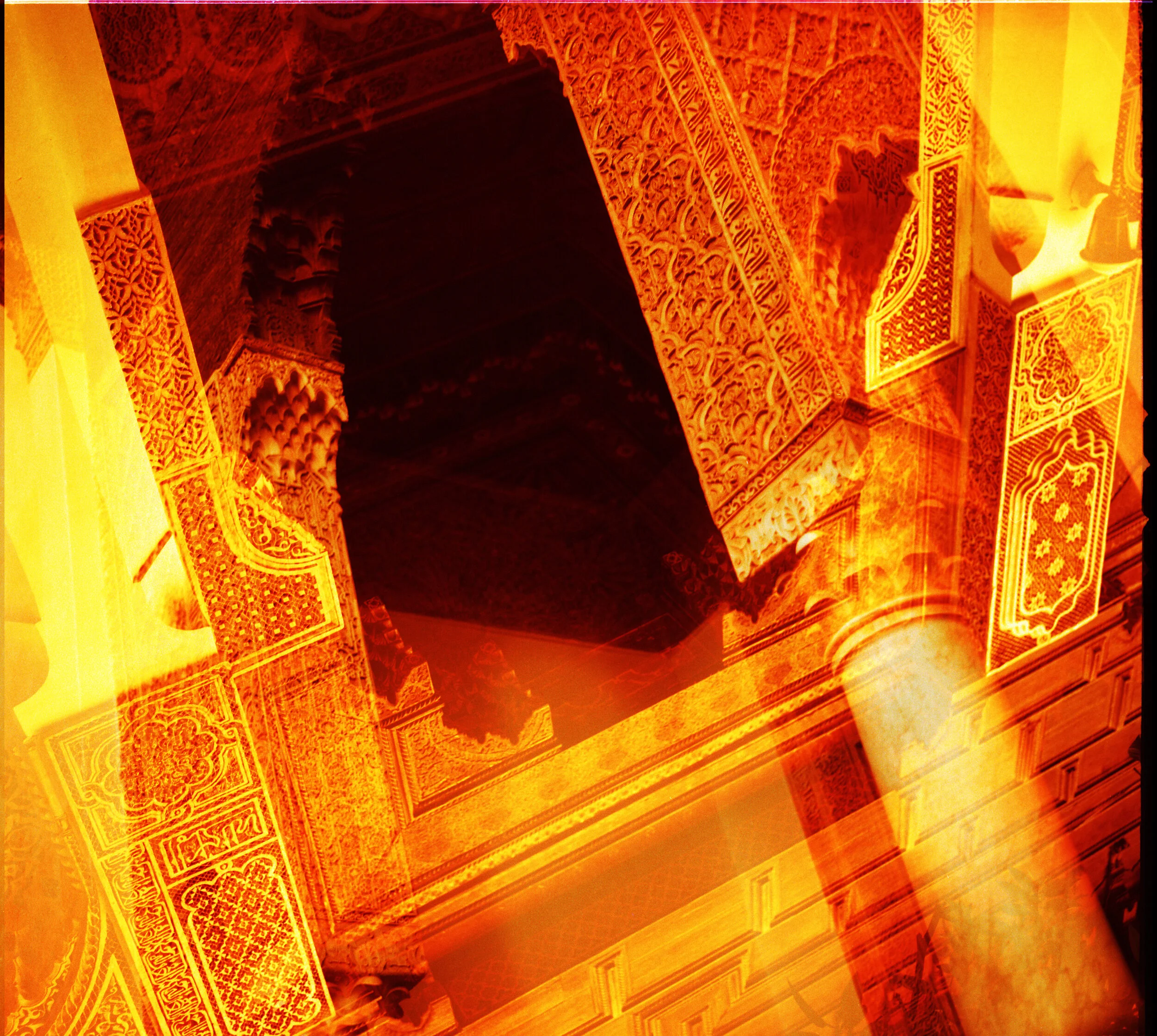 Redscale_doubleexposure_01.jpg