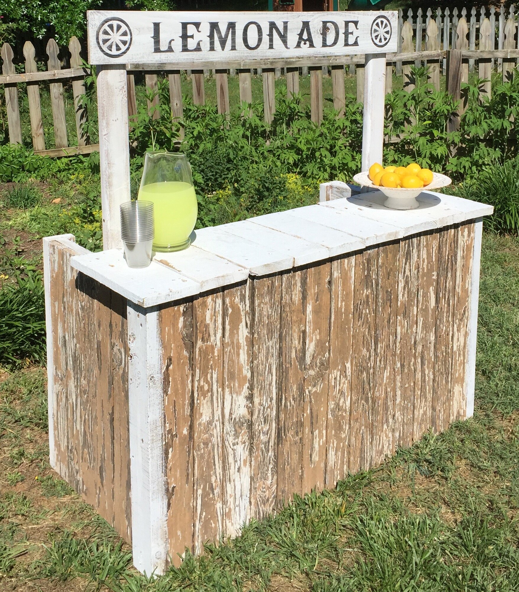 Recl. Wood Lemonade Stand