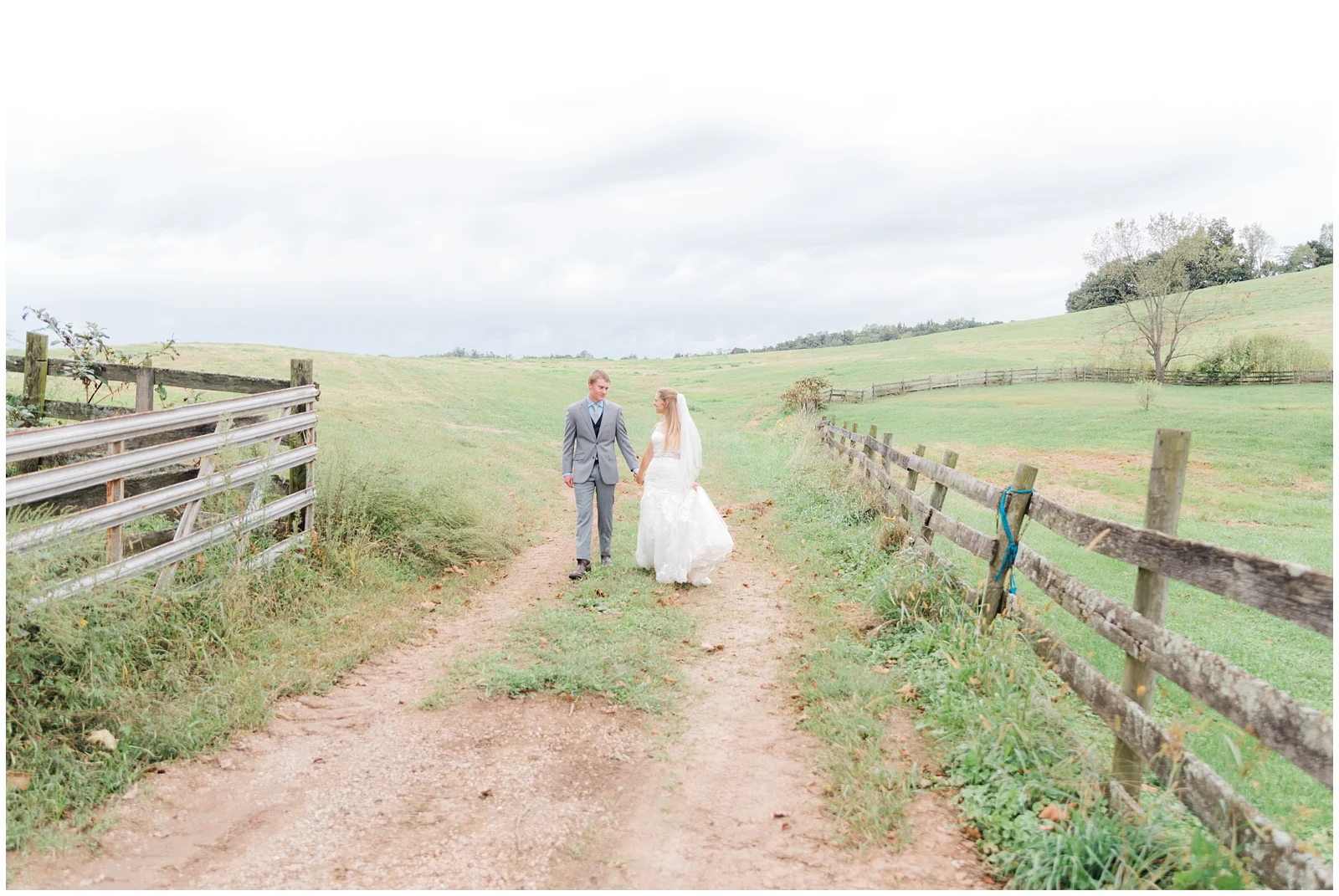 marietta-ohio-fall-wedding-LRA-Photo_0020.jpg
