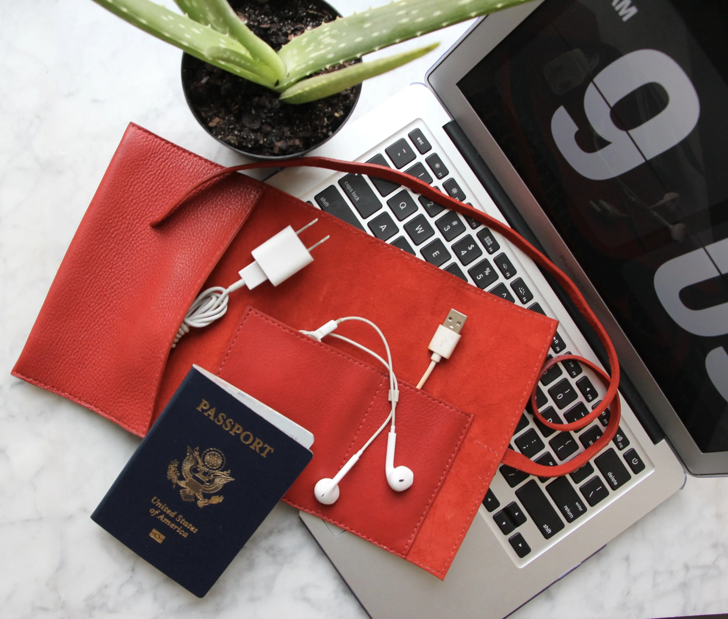 VOYAGER charger roll