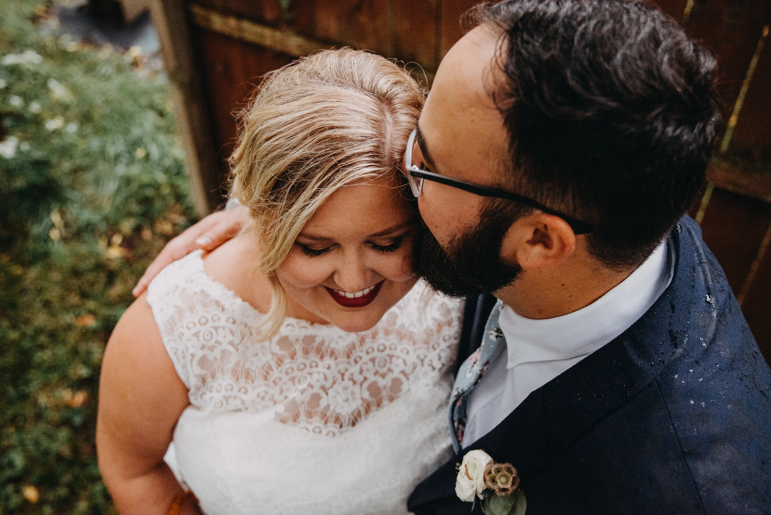 Brett + Laura | A Cincinnati Ohio Fall Wedding At Gorman Heritage Farms | A Thursday Throwback