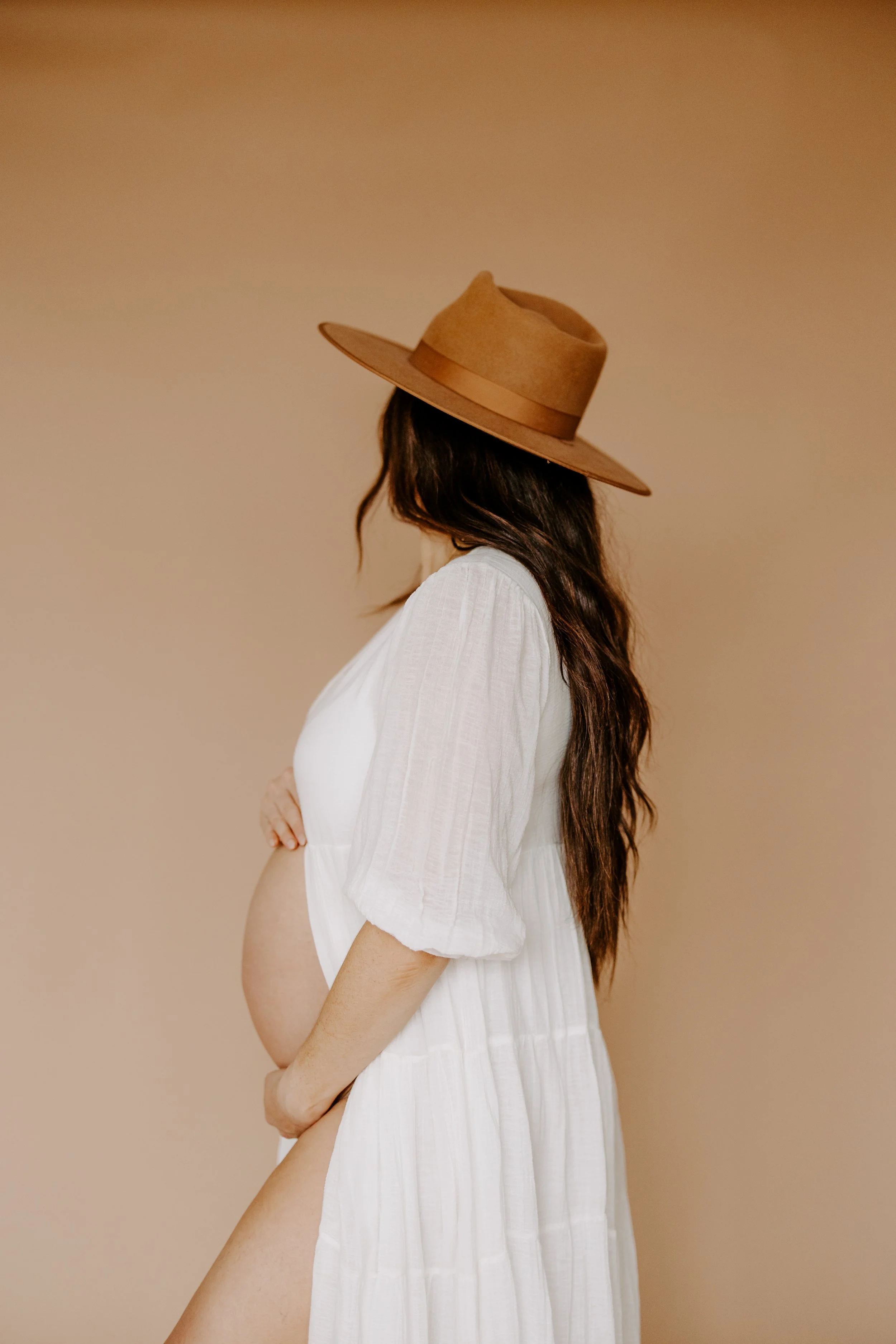 thegarrettsmaternitysession_birdandrose-7.jpg