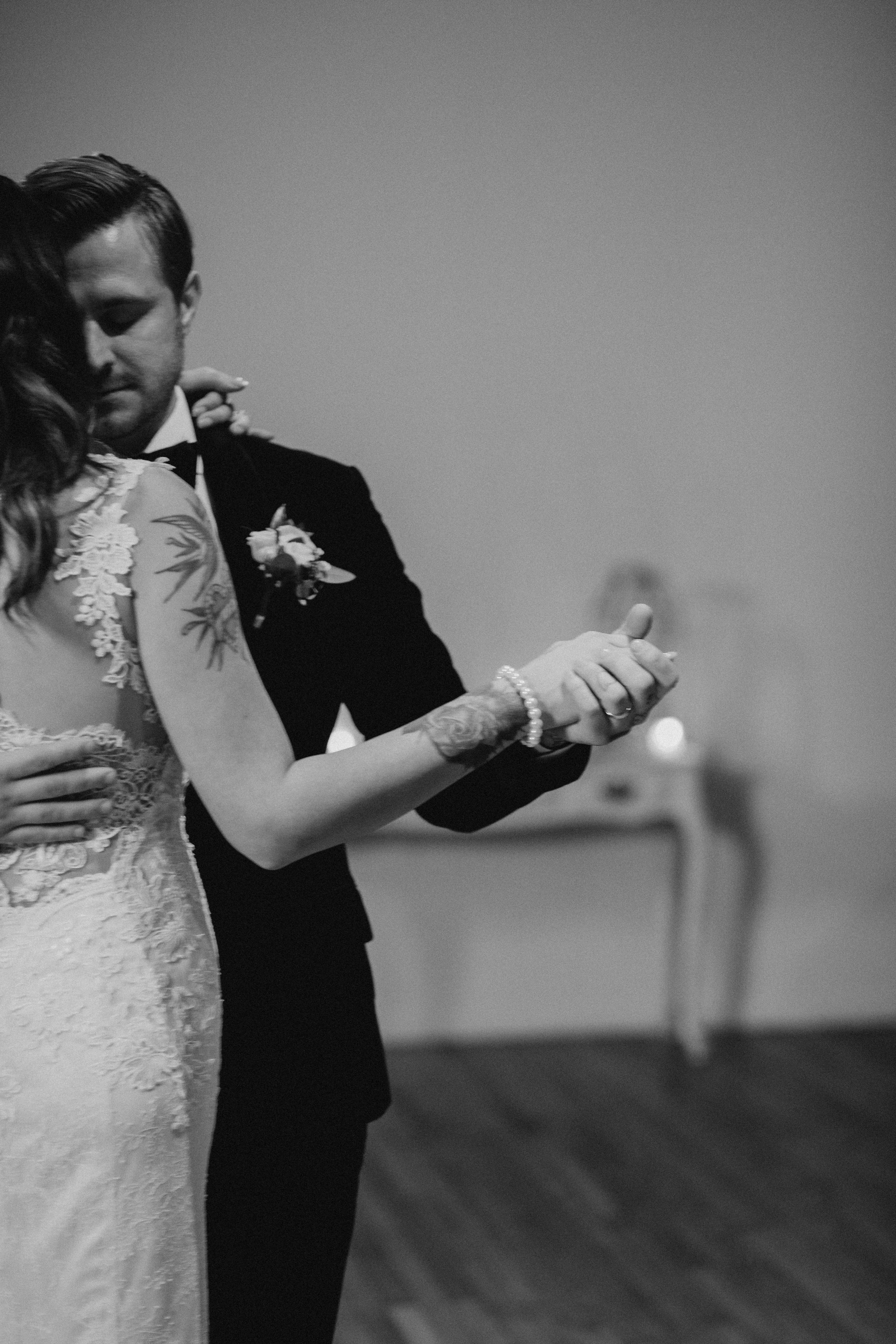 TheLoeschWedding-193.jpg