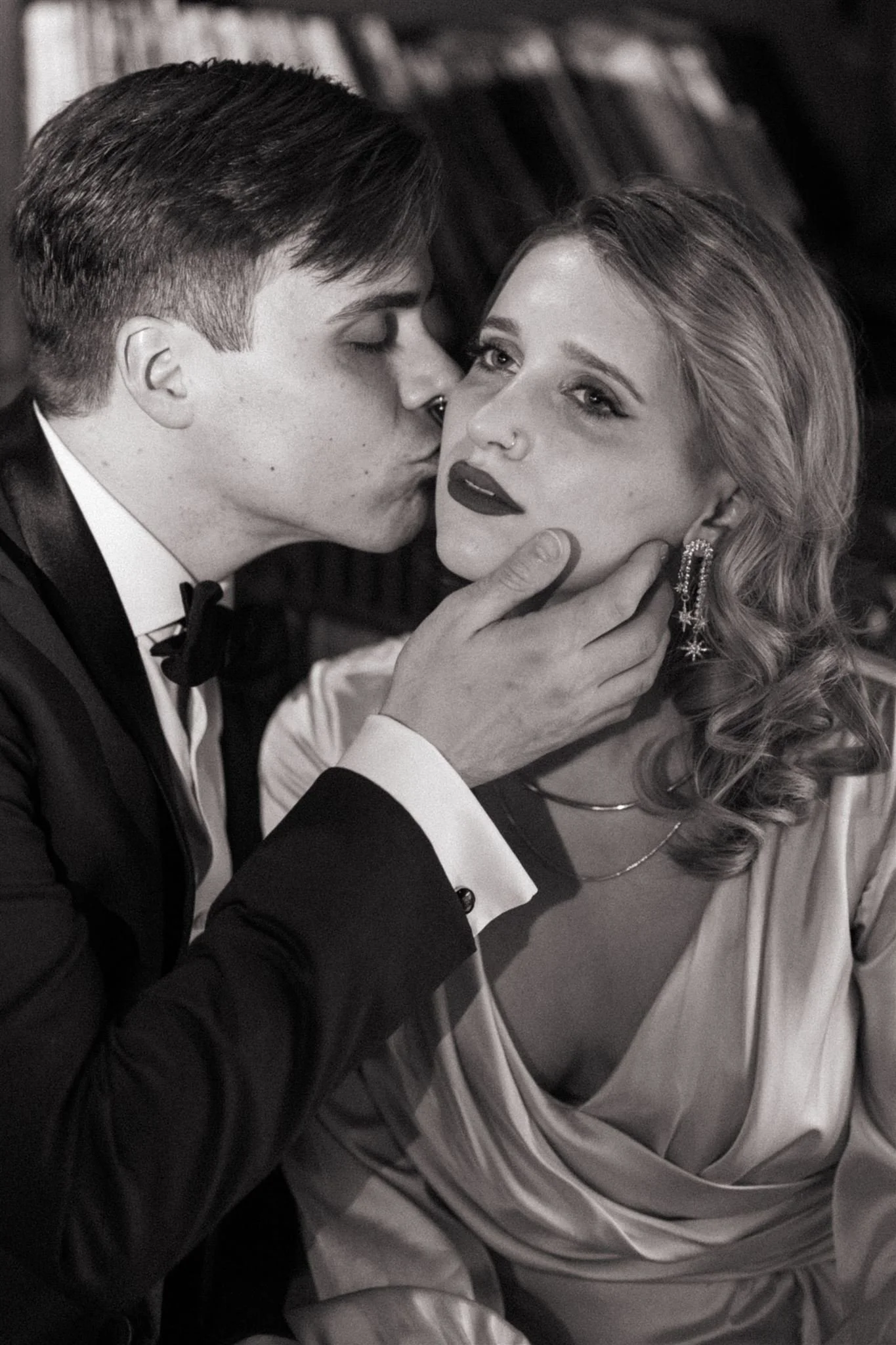 Rachel + Michael's Vintage Inspired Engagement Session | Cincinnati.OH