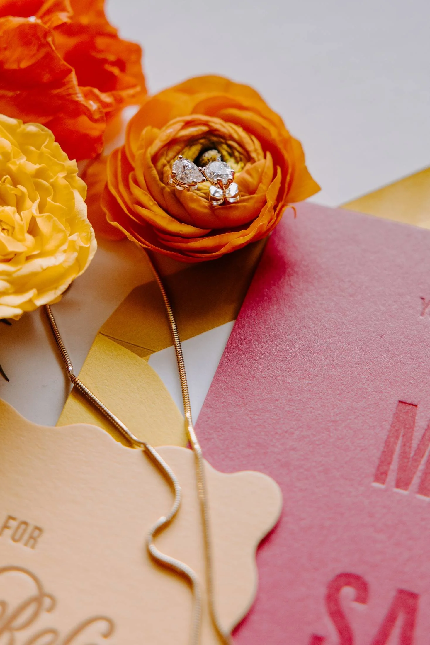 03-wedding-rings-ranunculus-detail-cincinnati.jpg