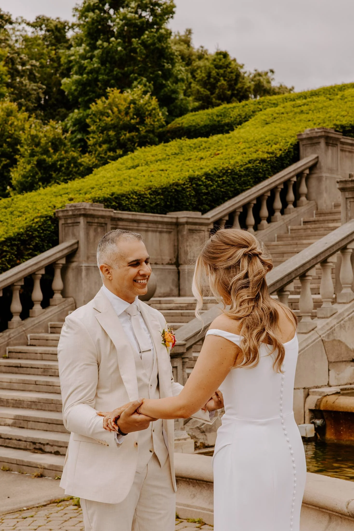 08-bride-groom-first-look-ault-park-pavilion.jpg